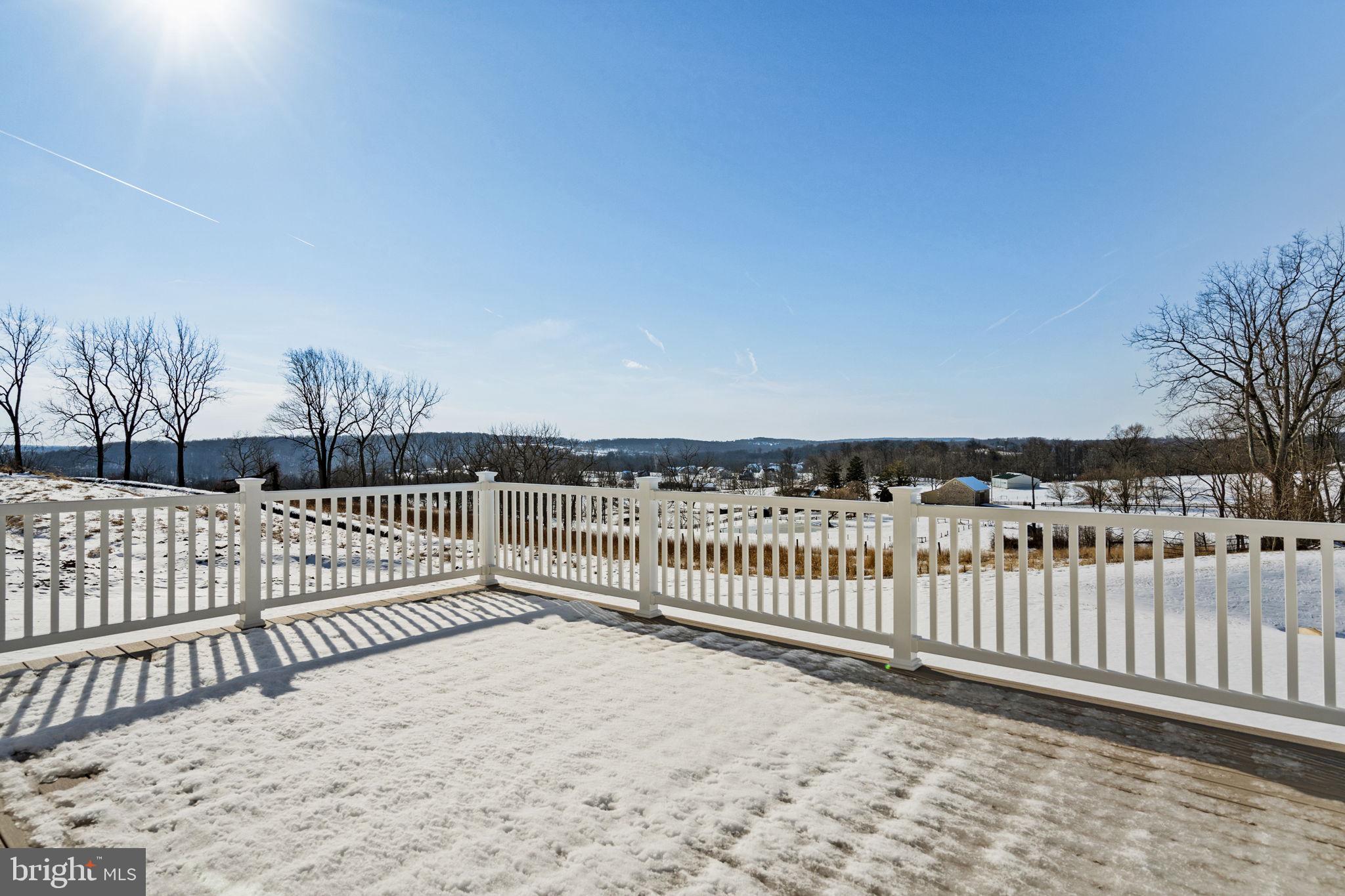 ESTATES AT STONECLIFF - Residential