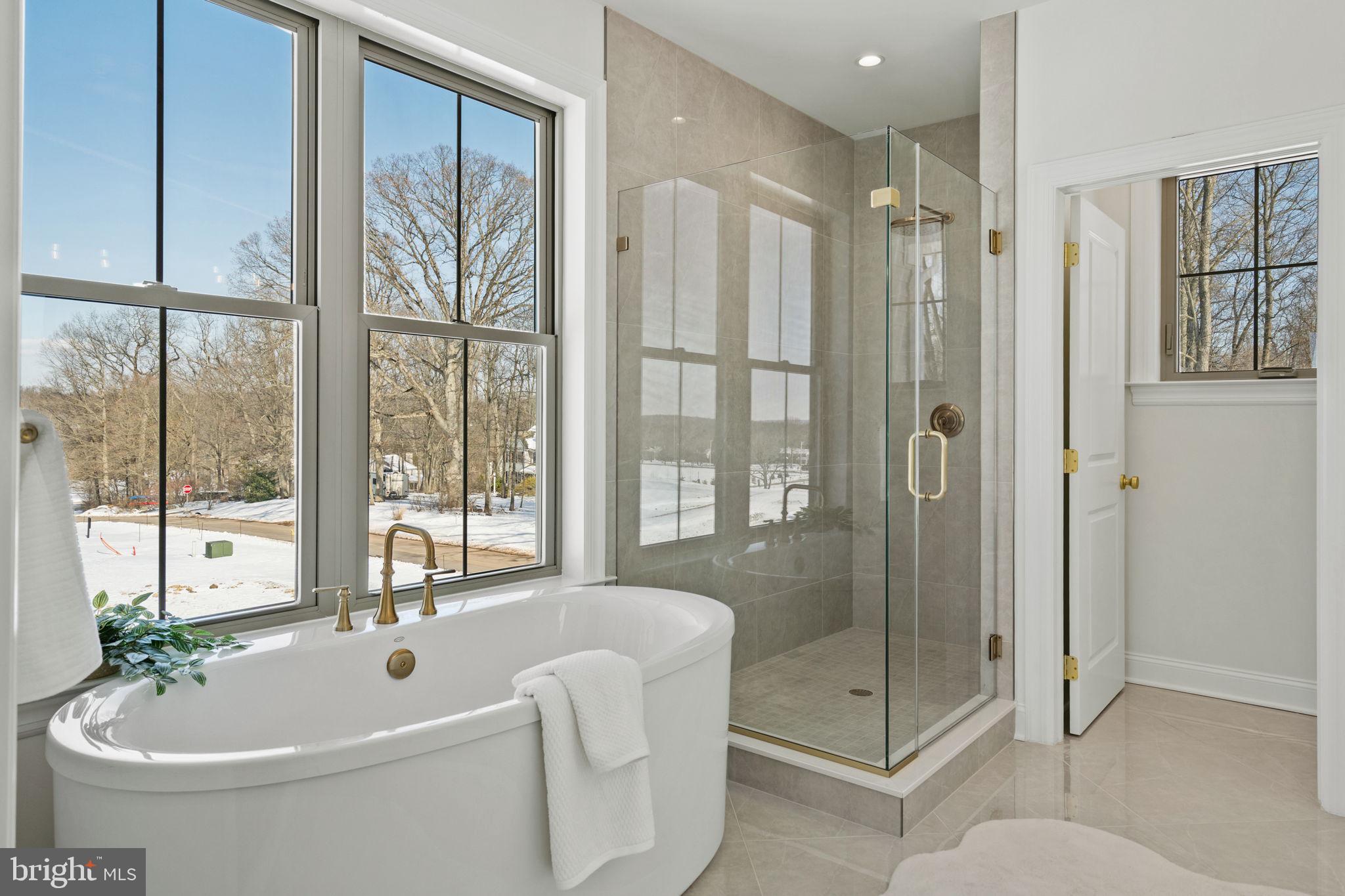 ESTATES AT STONECLIFF - Residential