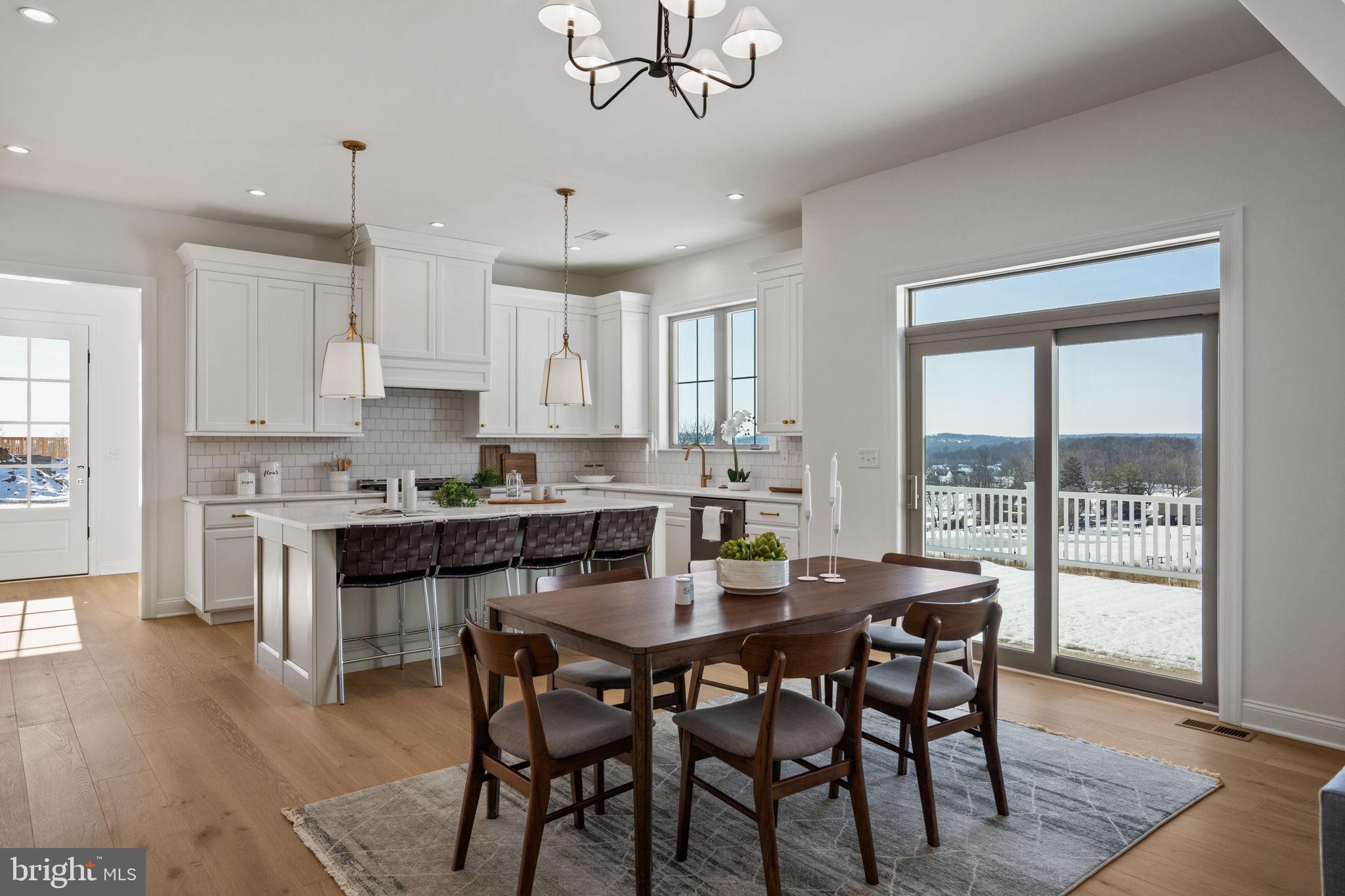 ESTATES AT STONECLIFF - Residential