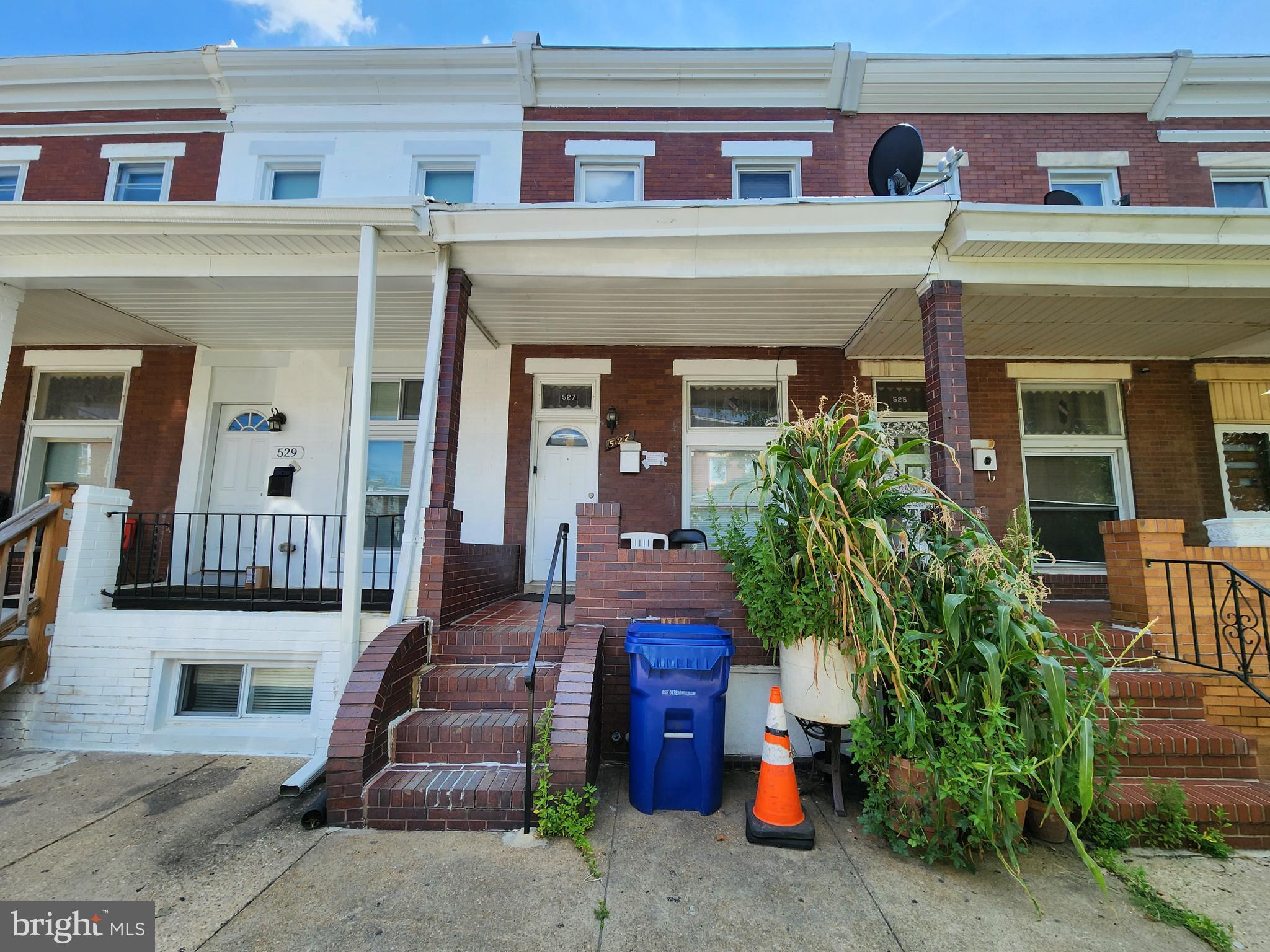 POST AUCTION/BUY NOW: MAKE AN OFFER!

This two-story townhouse is located in the Ellwood Park/Monument neighborhood of Baltimore City. Residents can enjoy the nearby attractions such as Patterson Park, Northeast Market, and Johns Hopkins Hospital. This property is rented. The location offers convenient vehicular access via Pulaski Highway (U.S. Route 40), linking directly into Baltimore’s main arterial roadway system.