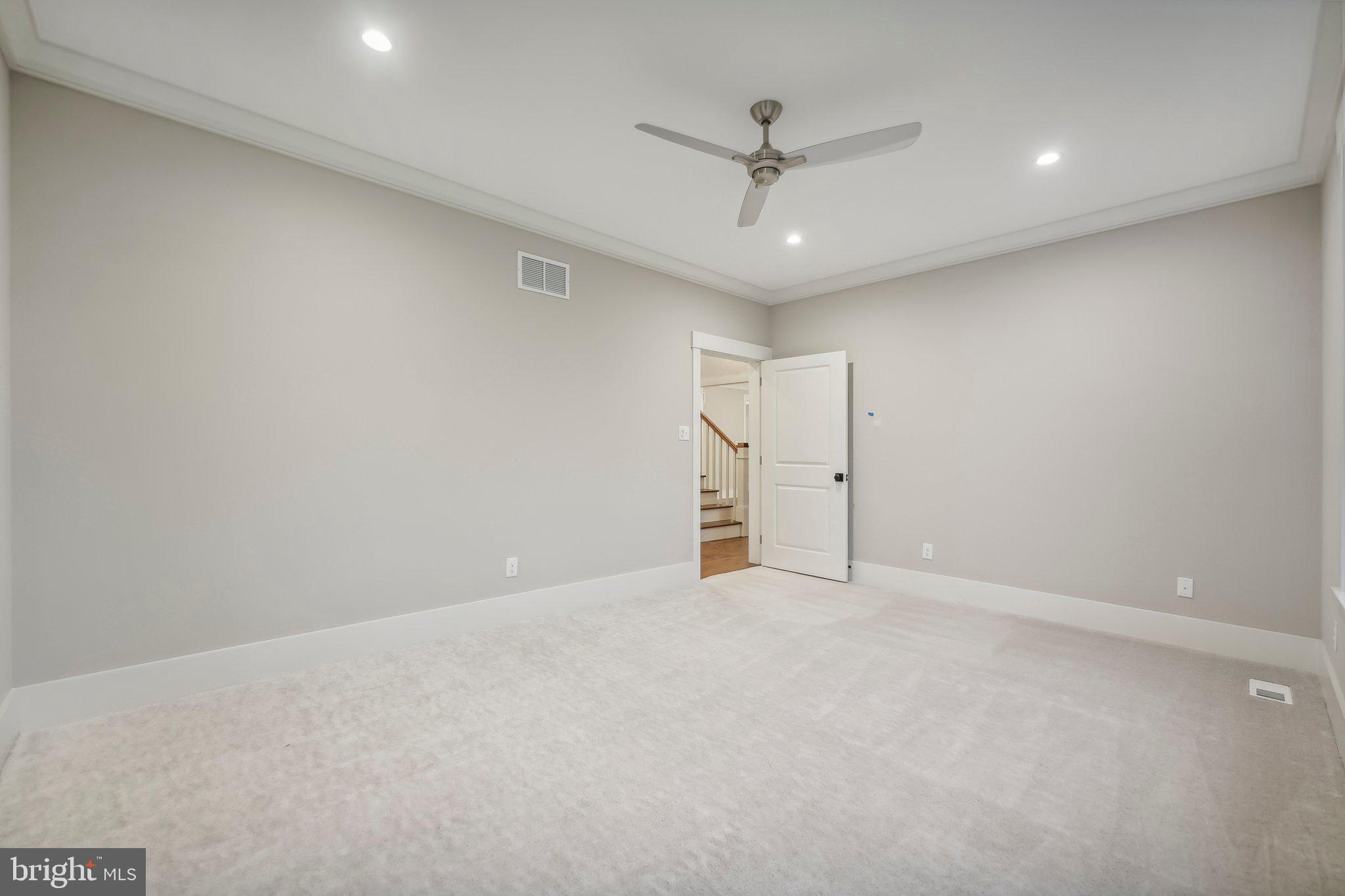 THE WOODS AT ROSE TREE - Residential