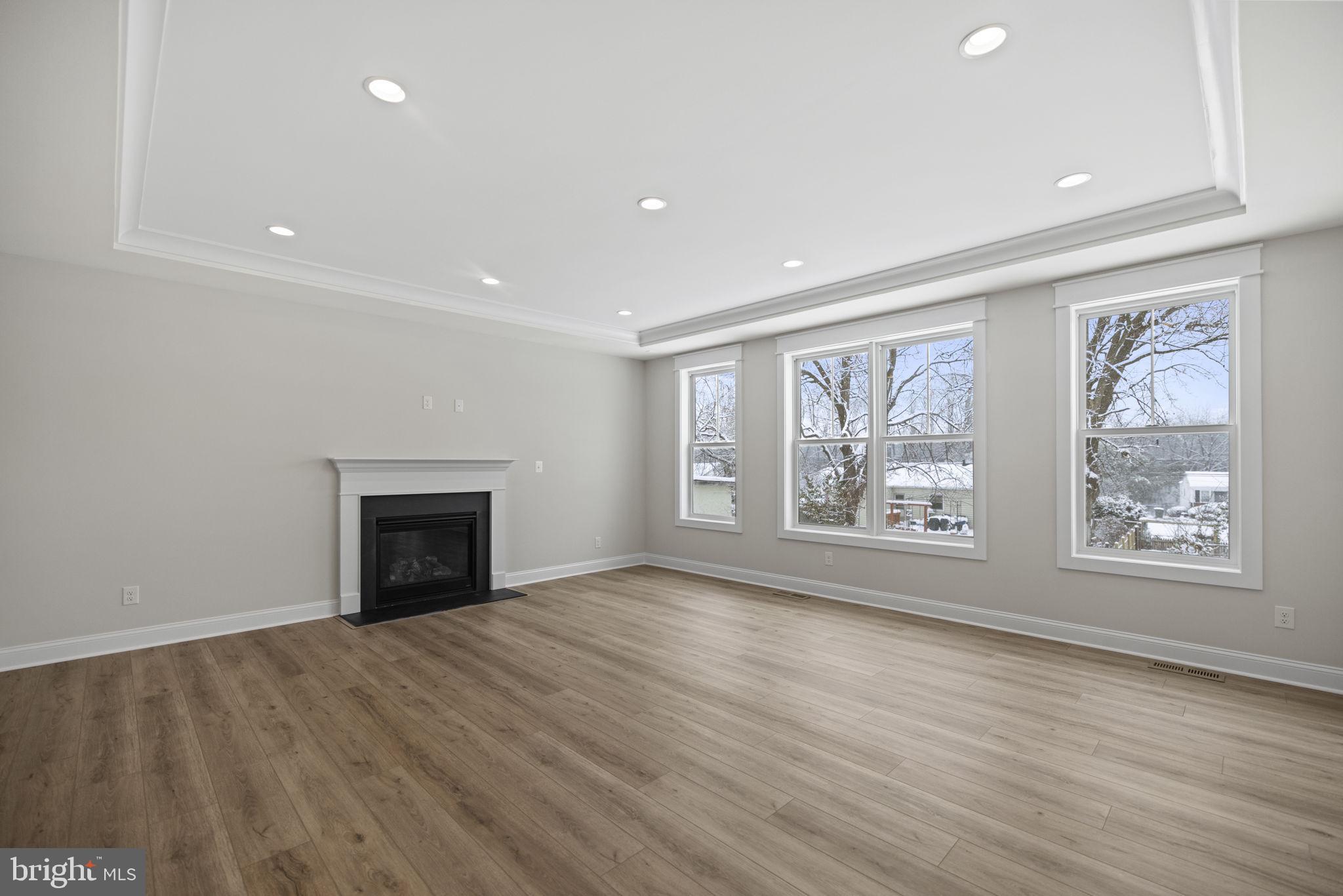 PIMMIT HILLS - Residential