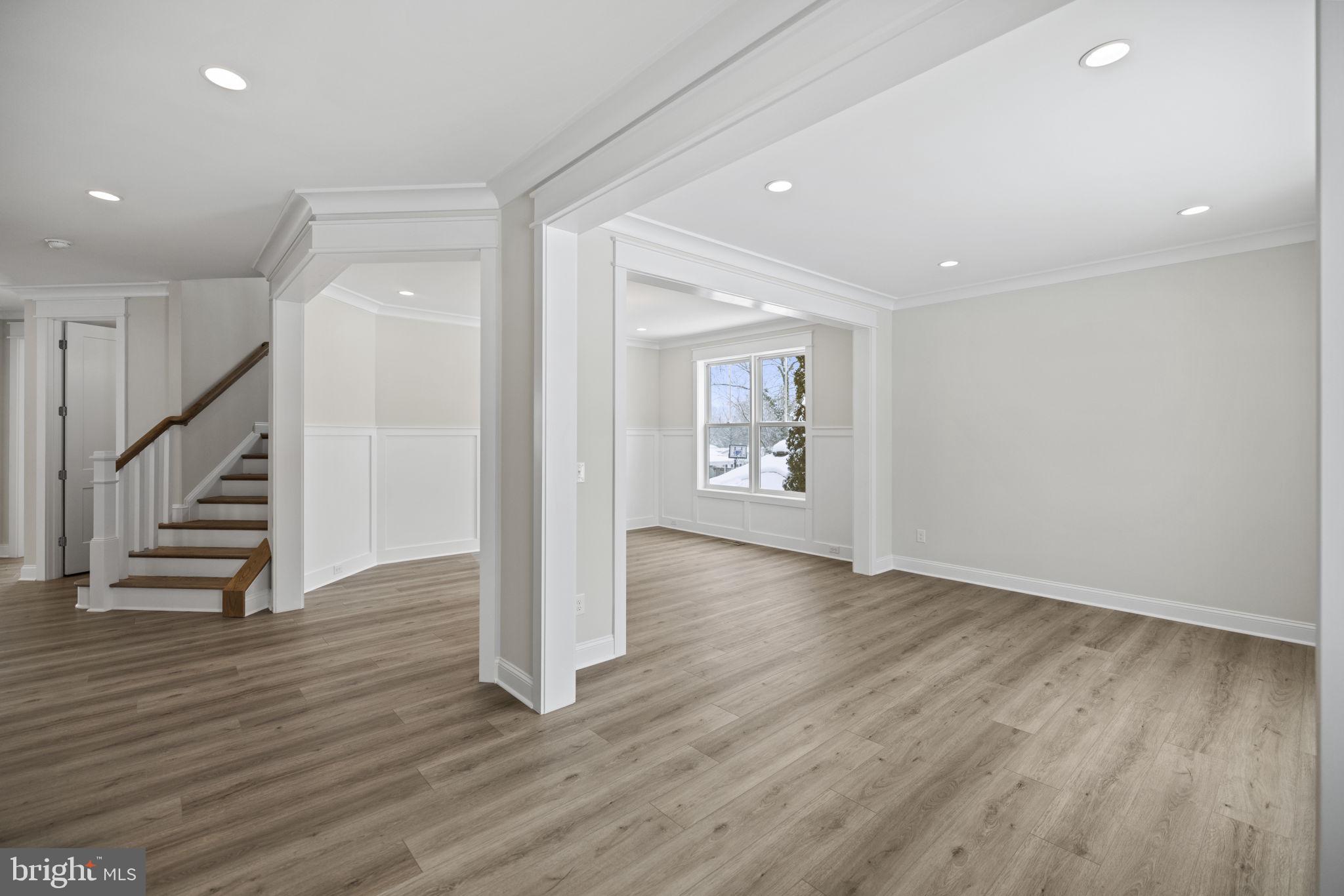 PIMMIT HILLS - Residential