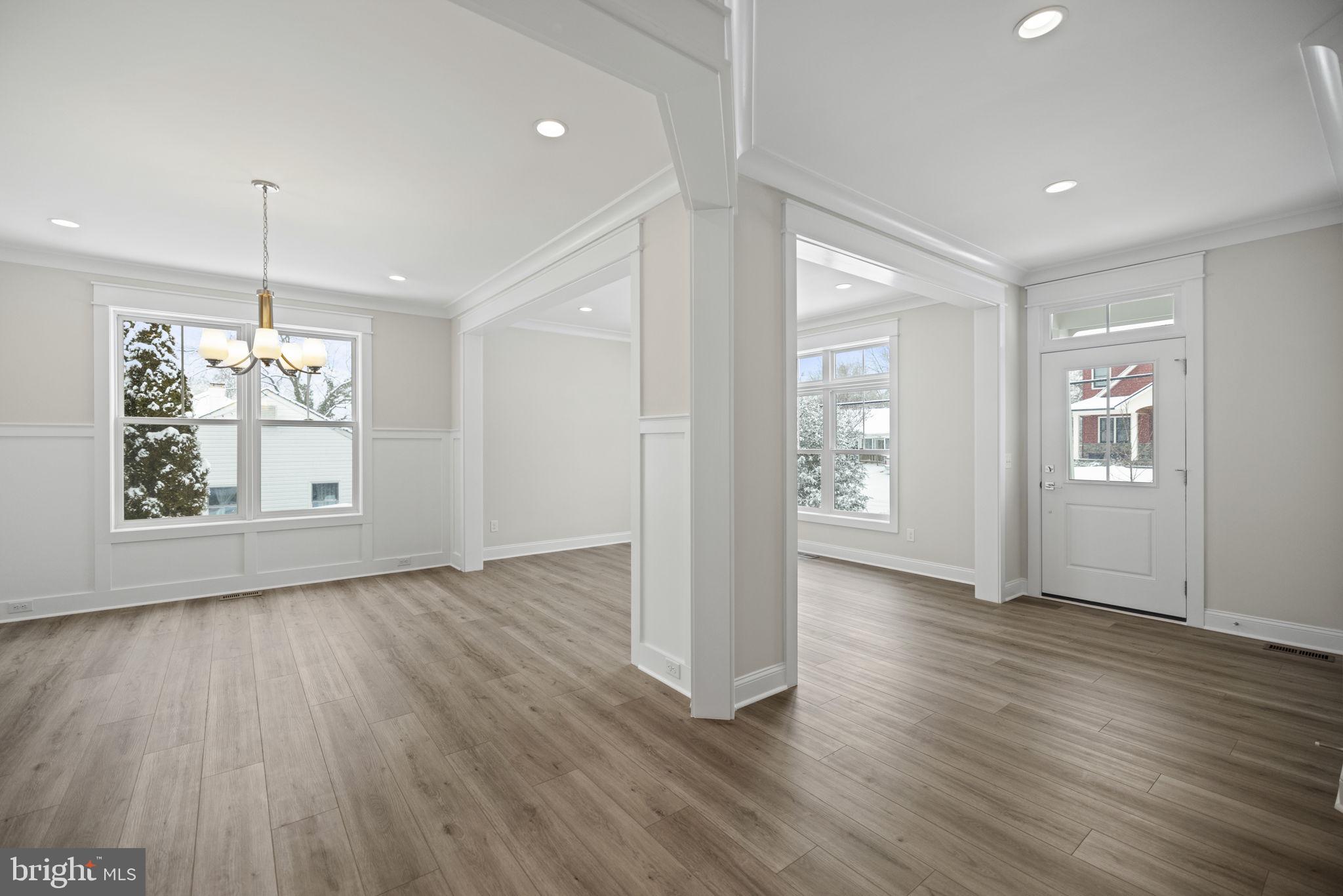 PIMMIT HILLS - Residential