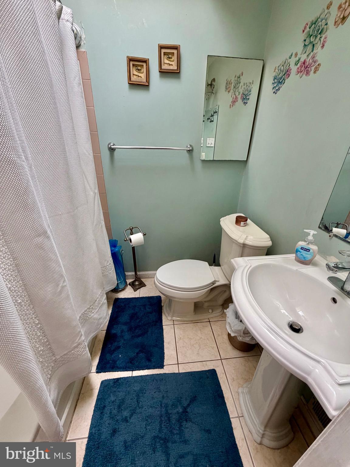 OVERBROOK - Residential