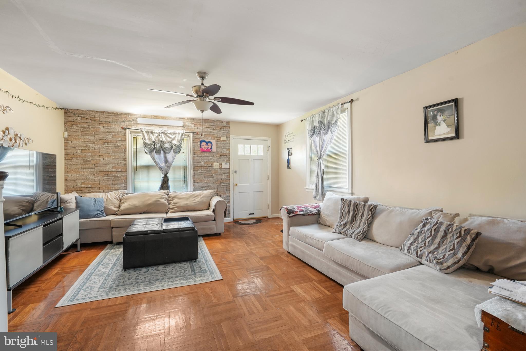 CASTOR GARDENS - Residential