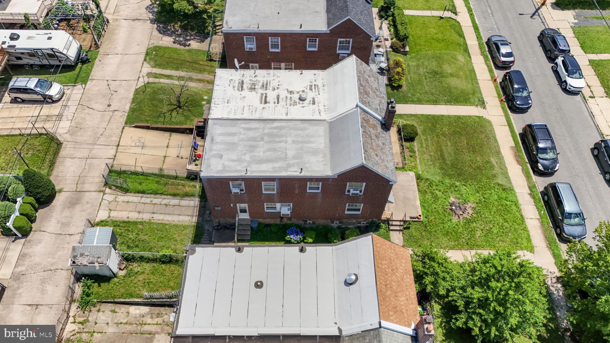 CASTOR GARDENS - Residential
