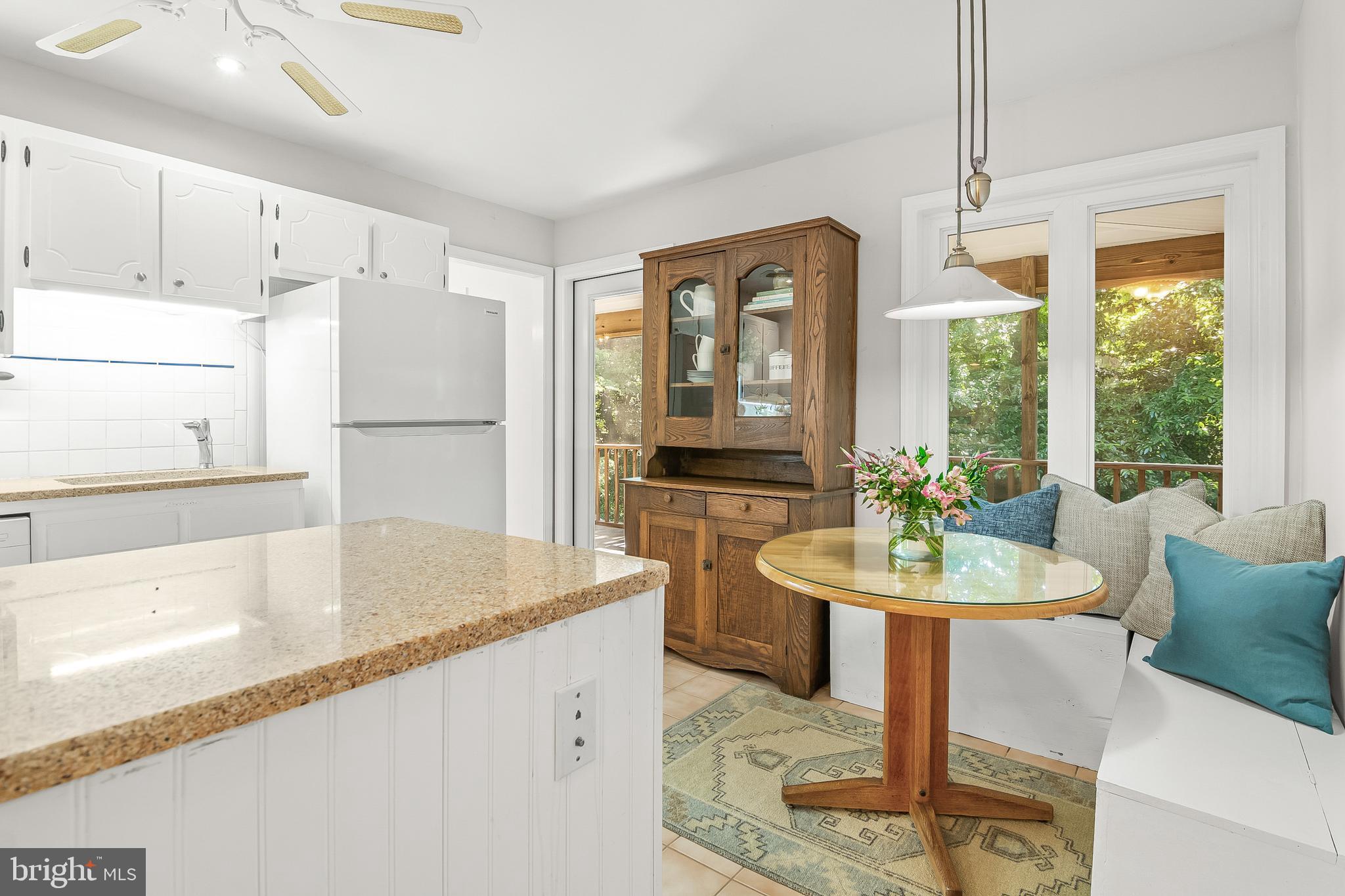 PENDENNIS MOUNT - Residential