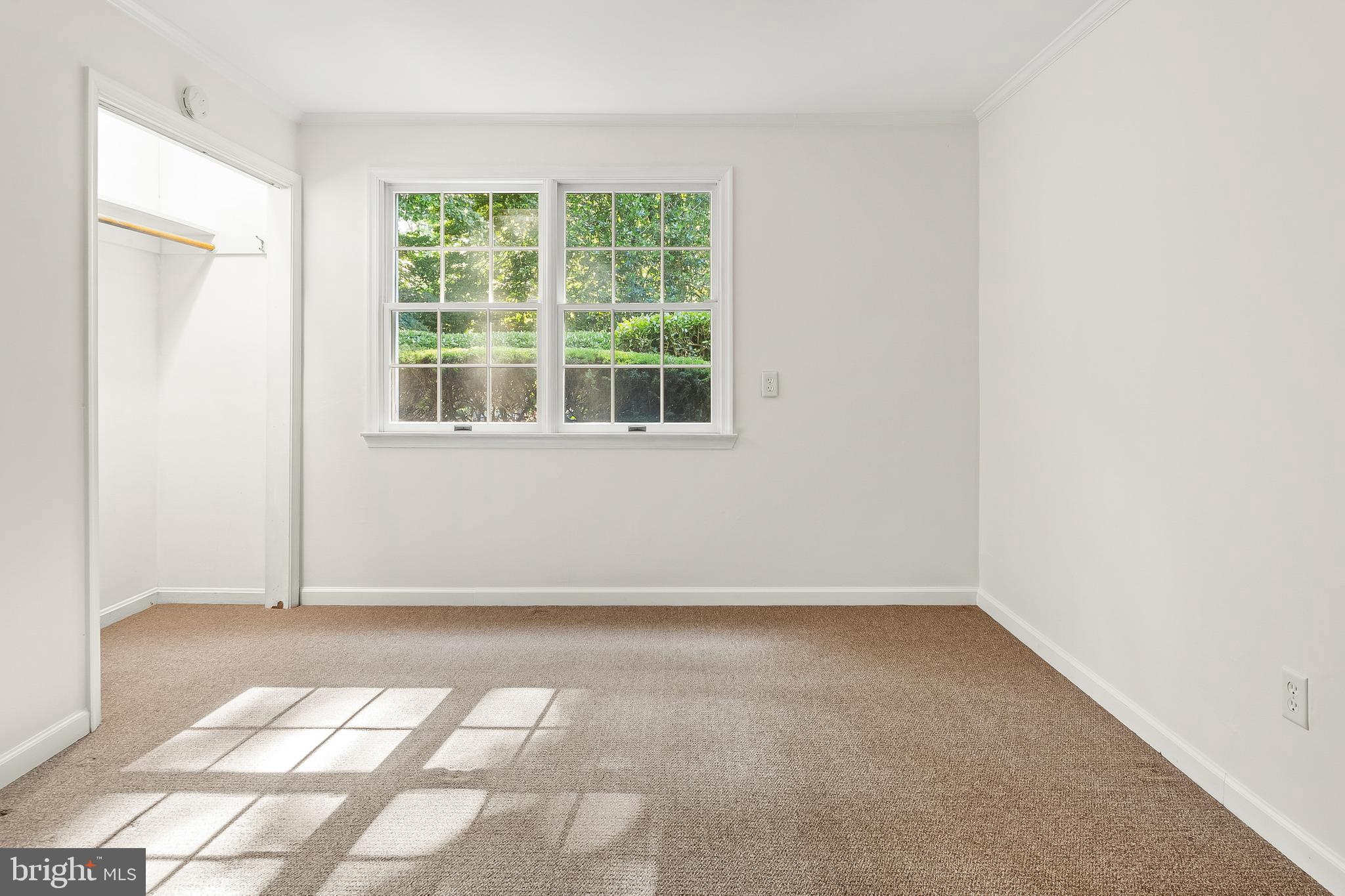 PENDENNIS MOUNT - Residential