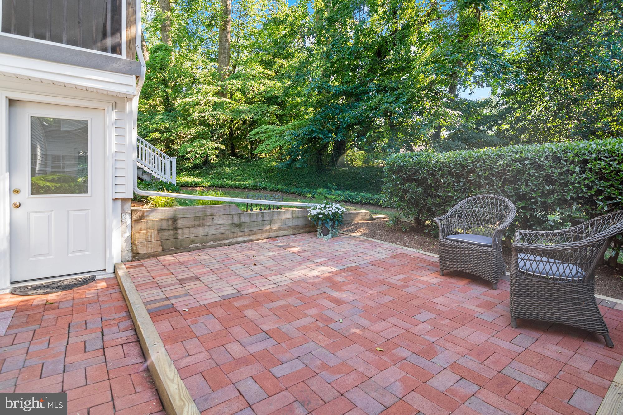 PENDENNIS MOUNT - Residential