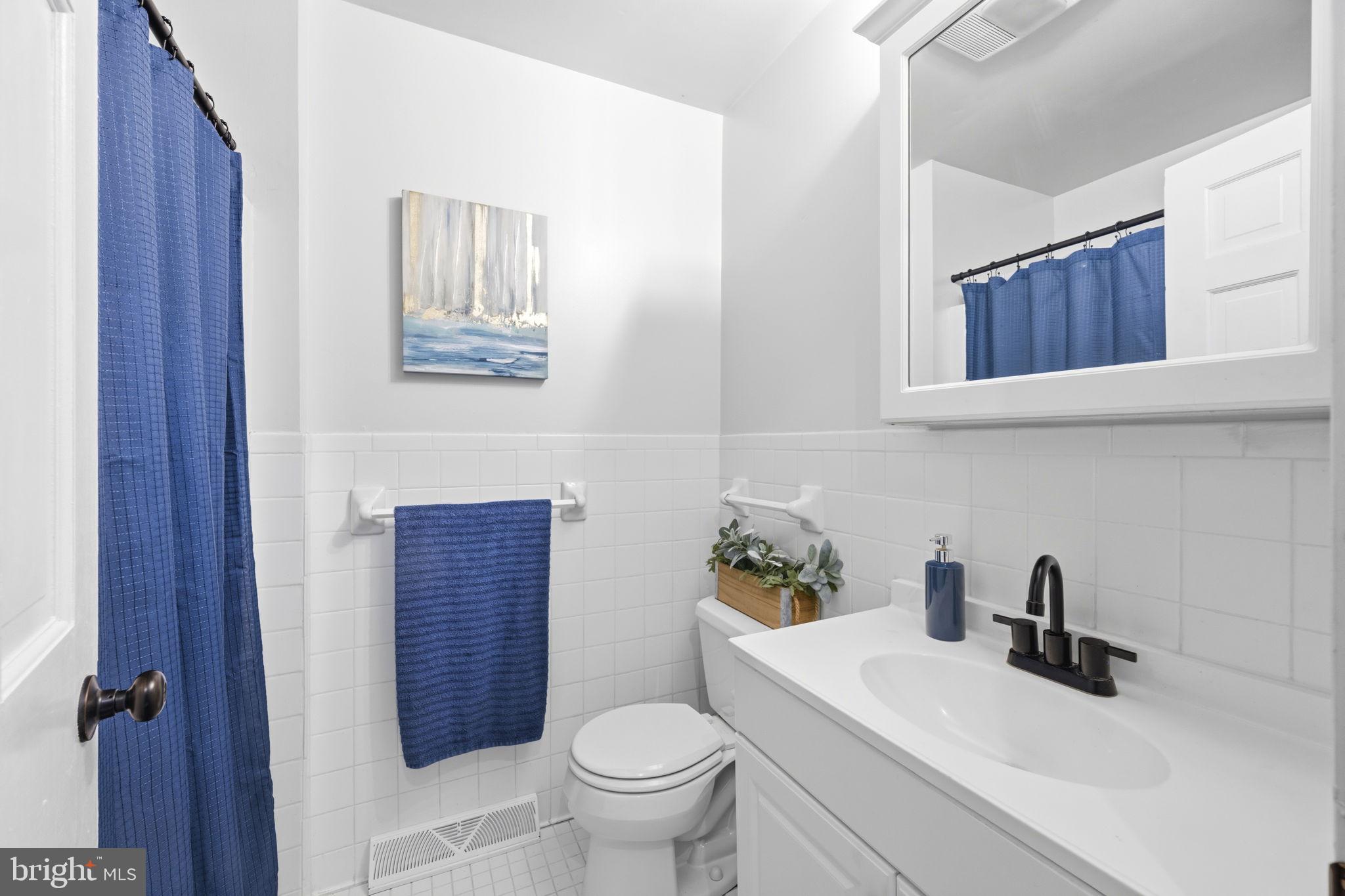 AUBURN CREST - Residential