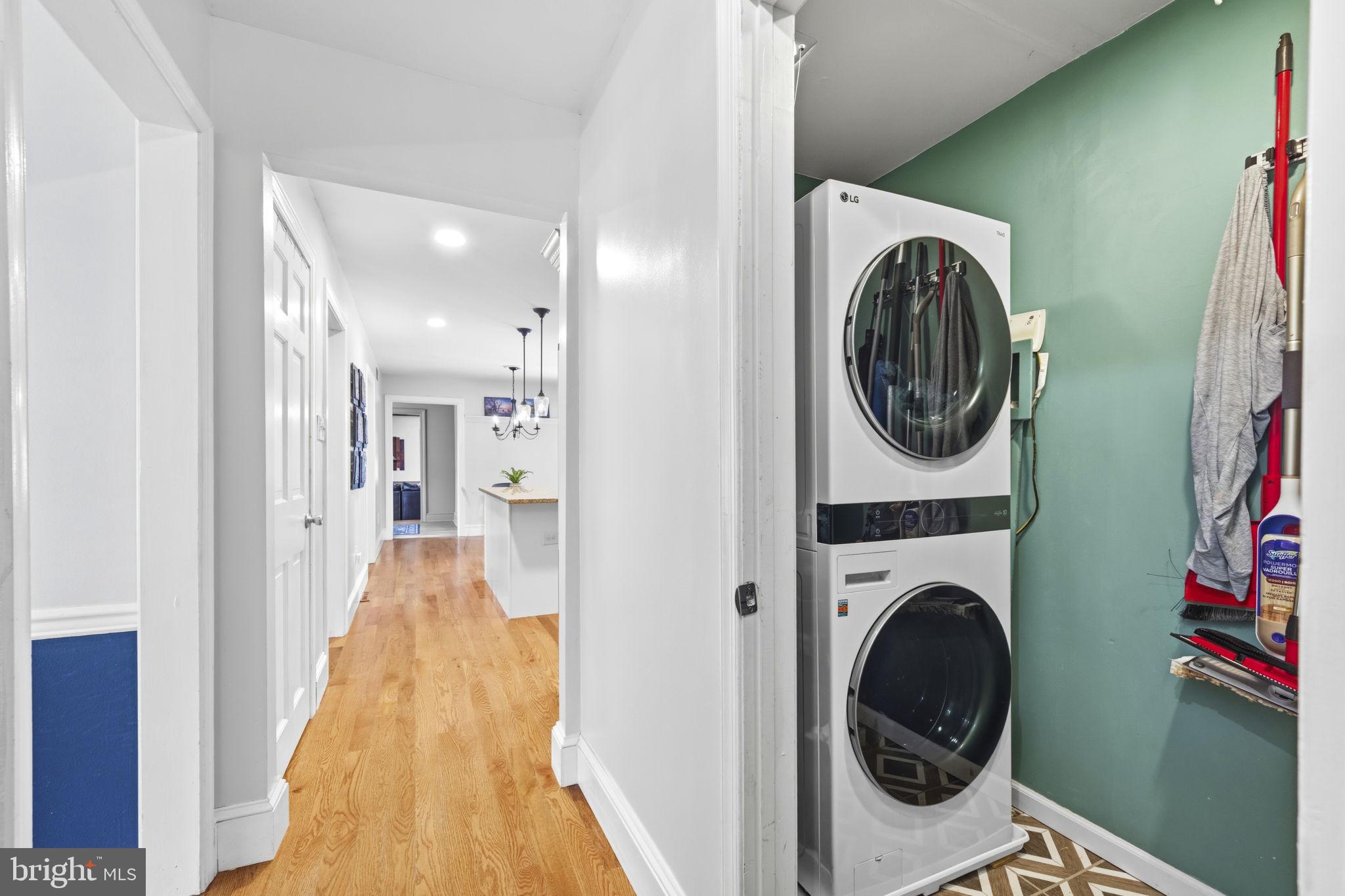 AUBURN CREST - Residential
