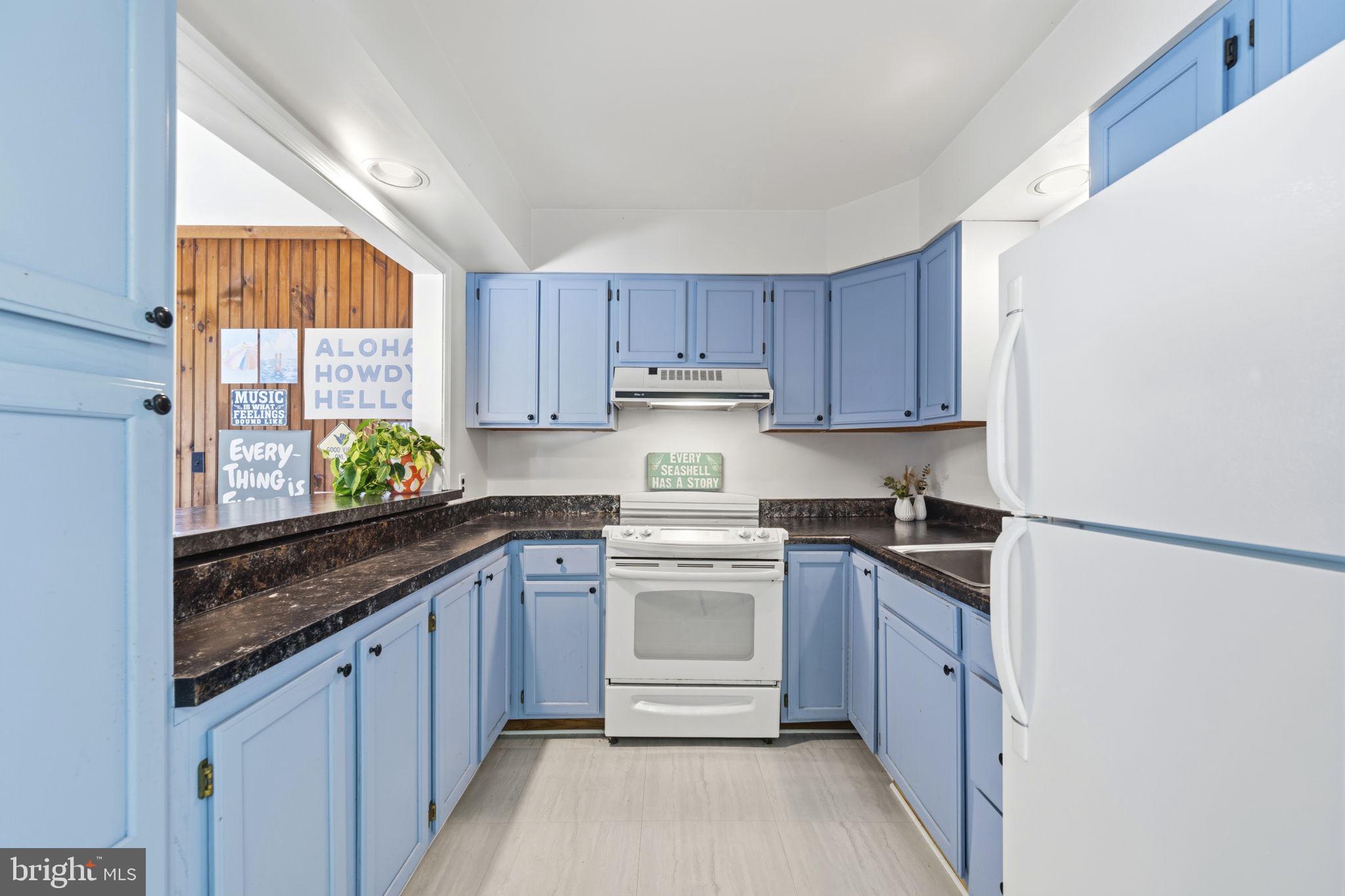 AUBURN CREST - Residential