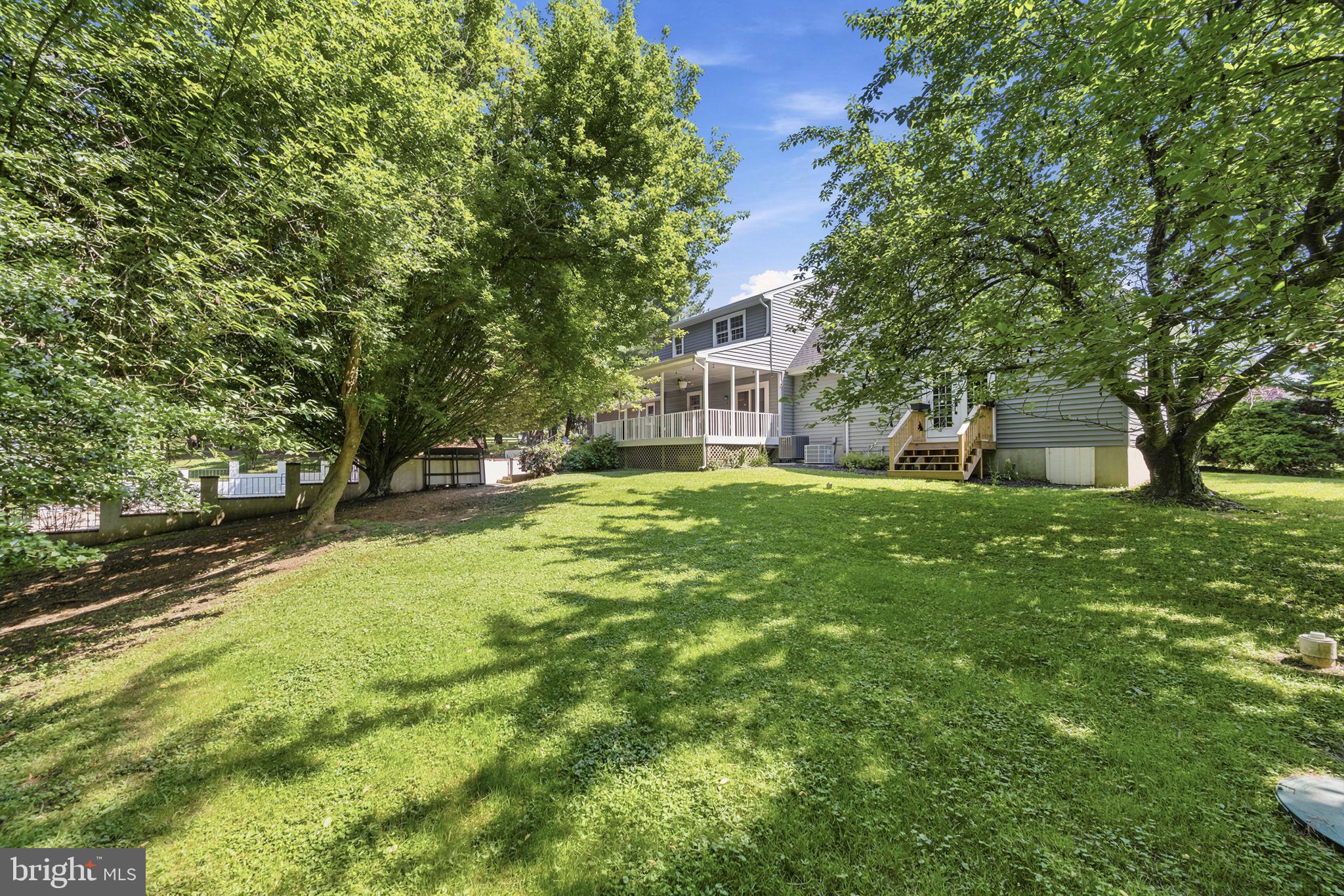AUBURN CREST - Residential