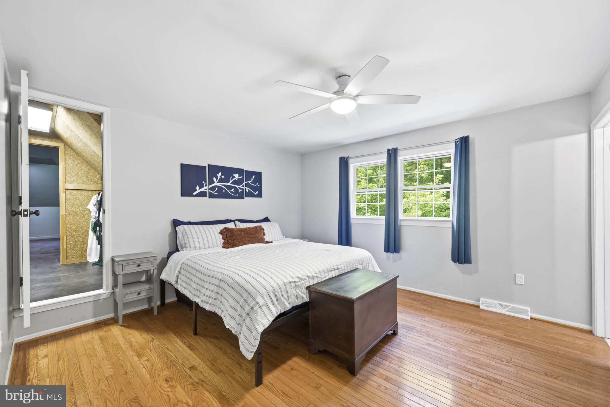 AUBURN CREST - Residential