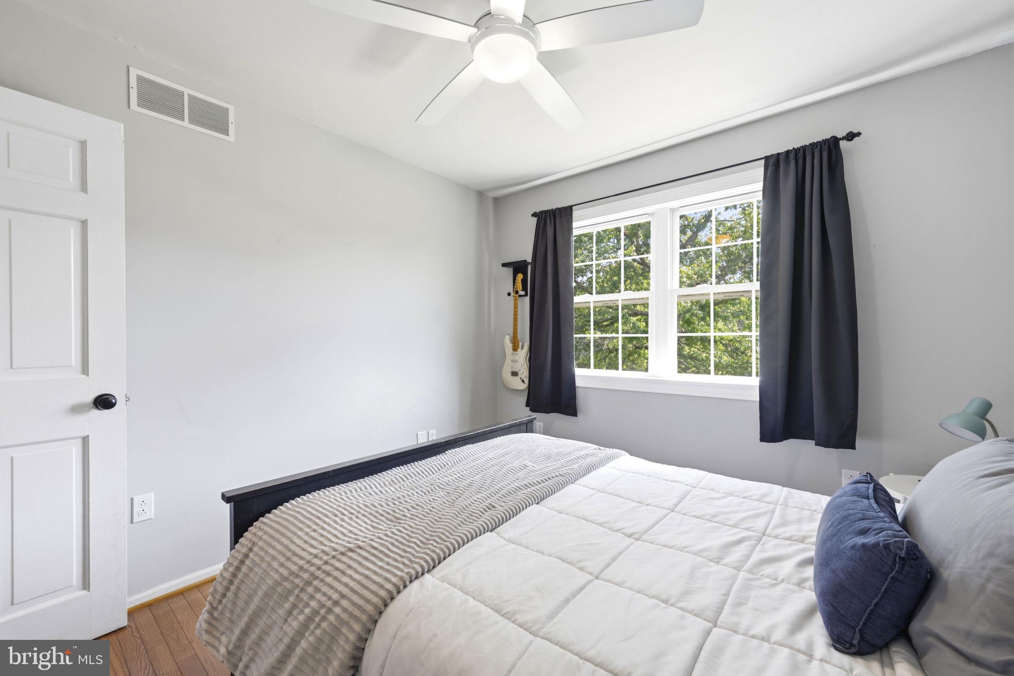 AUBURN CREST - Residential