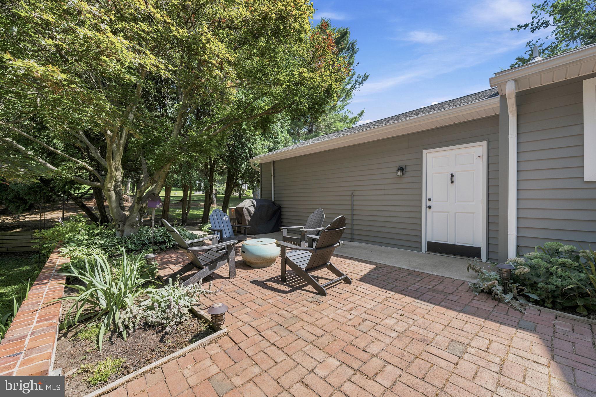 AUBURN CREST - Residential