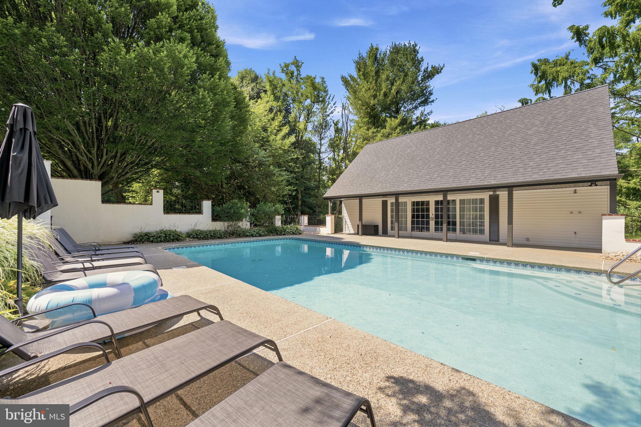 AUBURN CREST - Residential