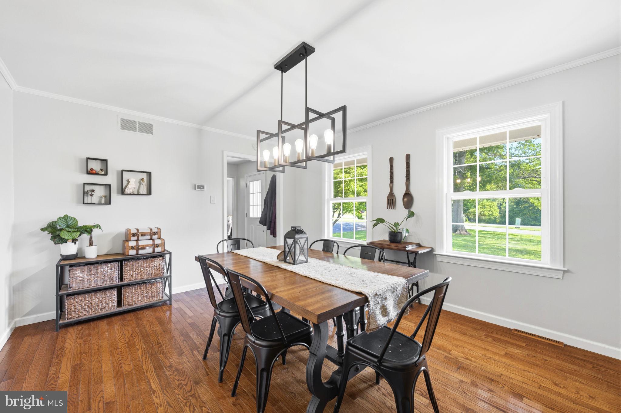 AUBURN CREST - Residential