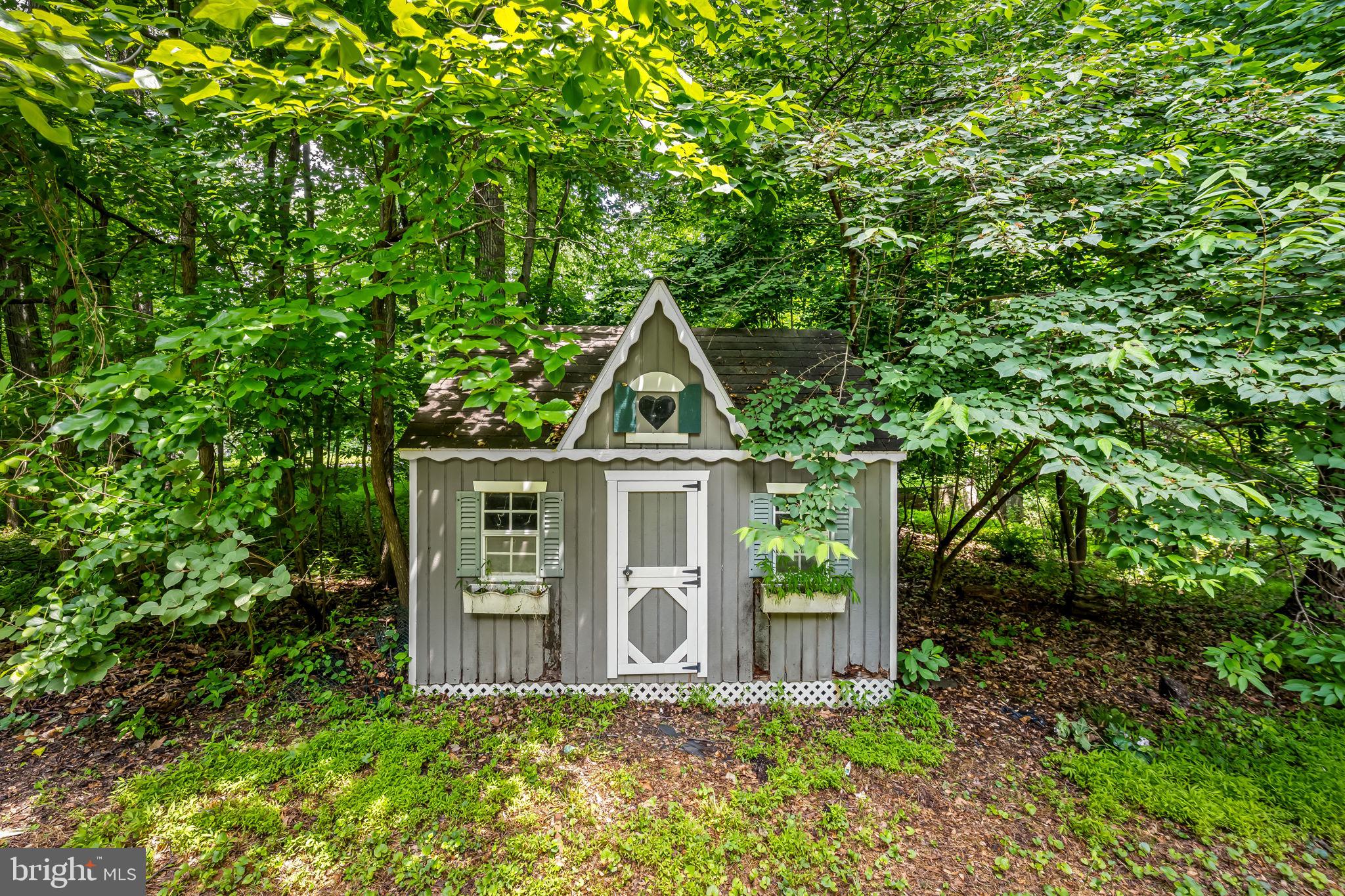 SAGAMORE FOREST - Residential
