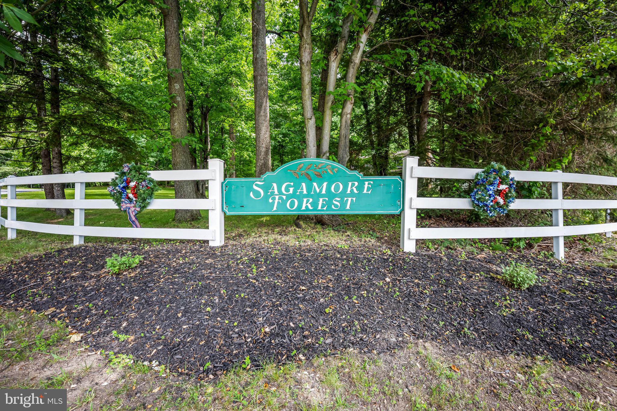 SAGAMORE FOREST - Residential
