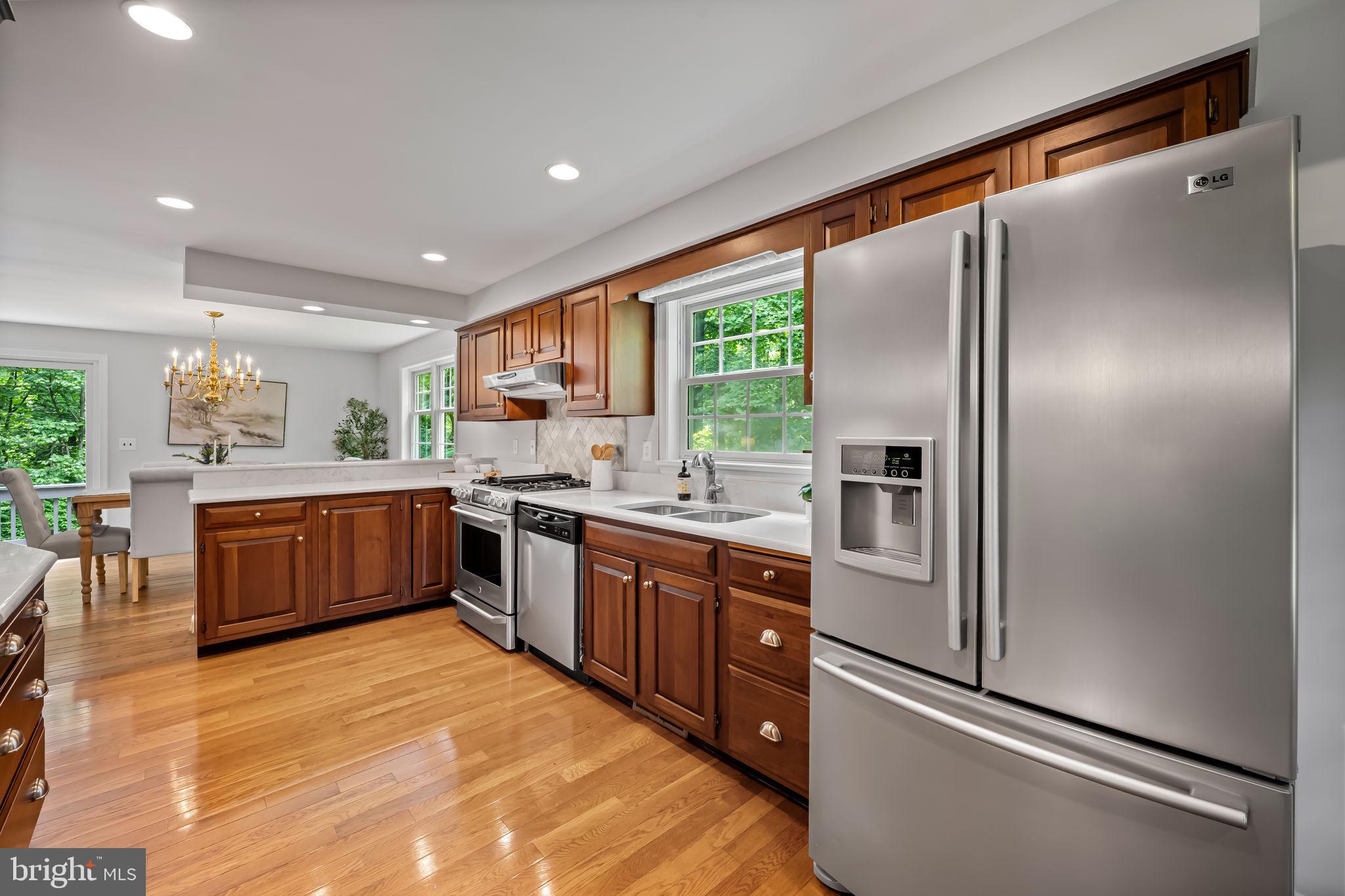 SAGAMORE FOREST - Residential
