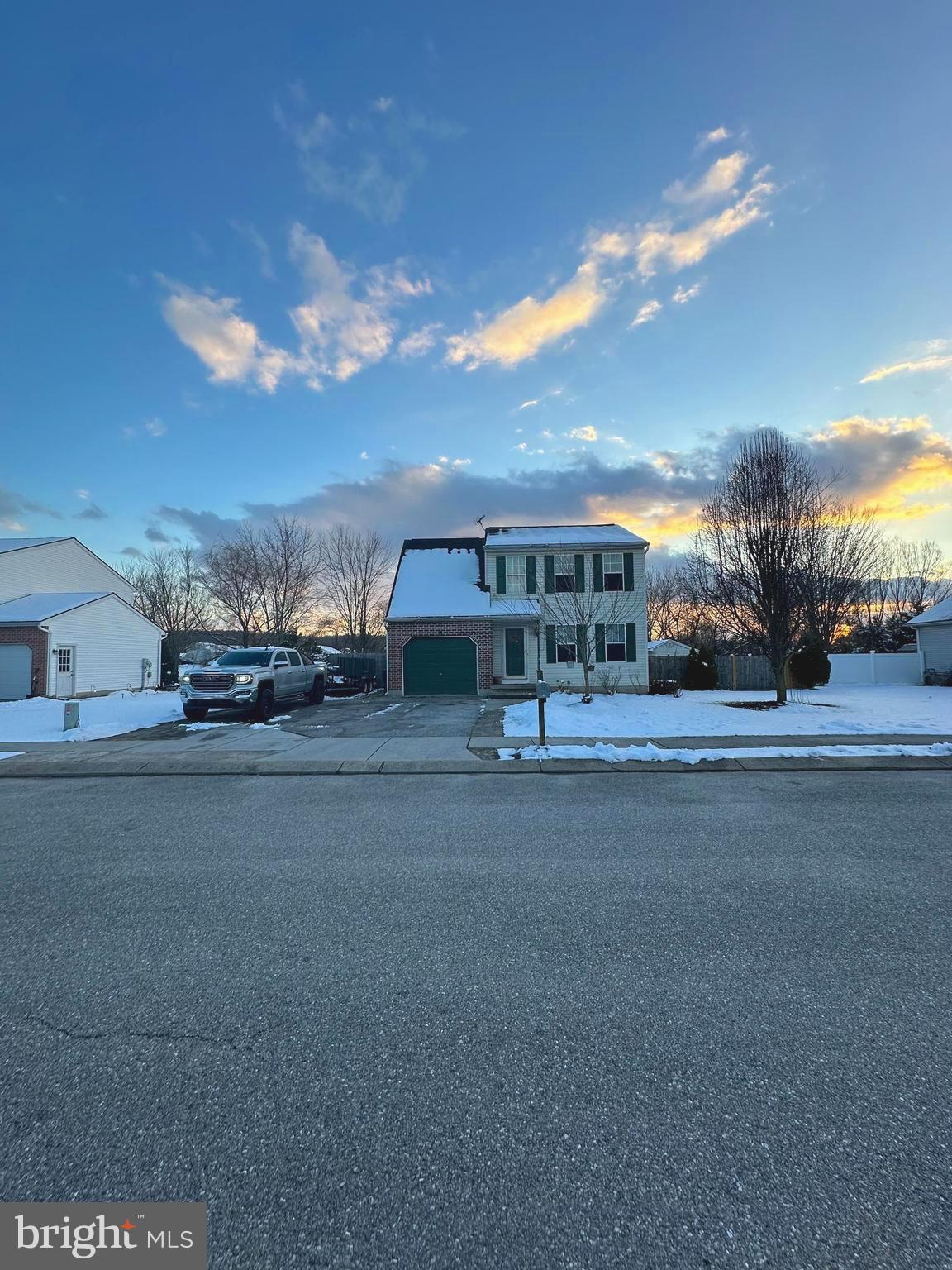 ABBOTTSTOWN - Residential