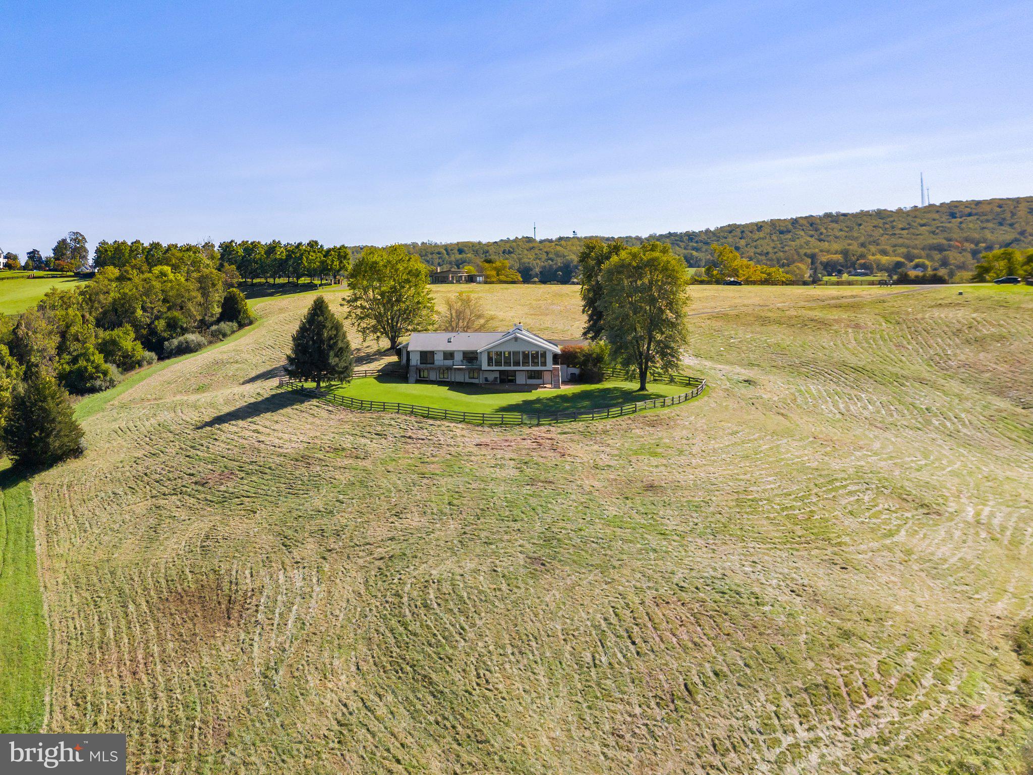 BELLEVUE FARMS - Residential