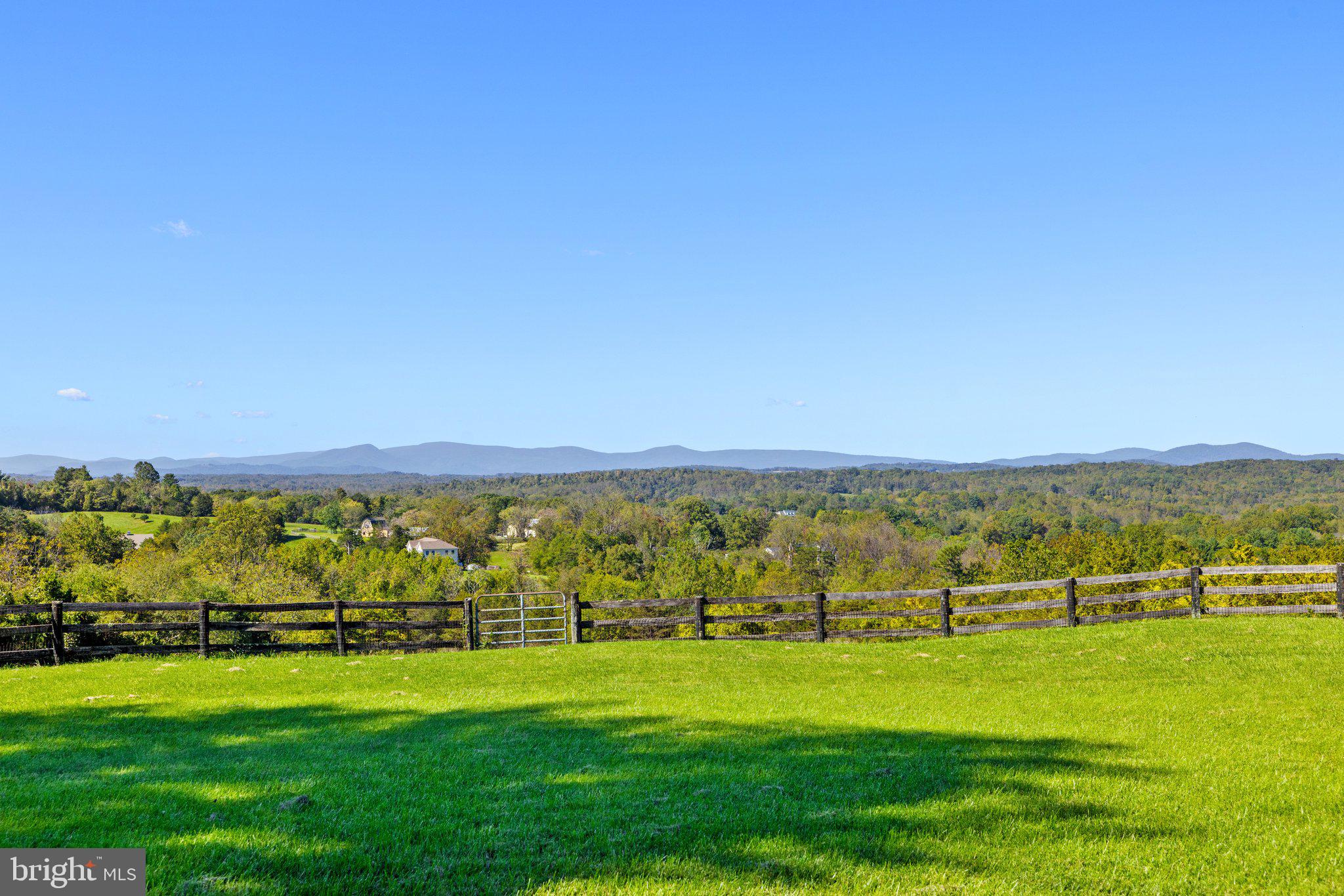 BELLEVUE FARMS - Residential