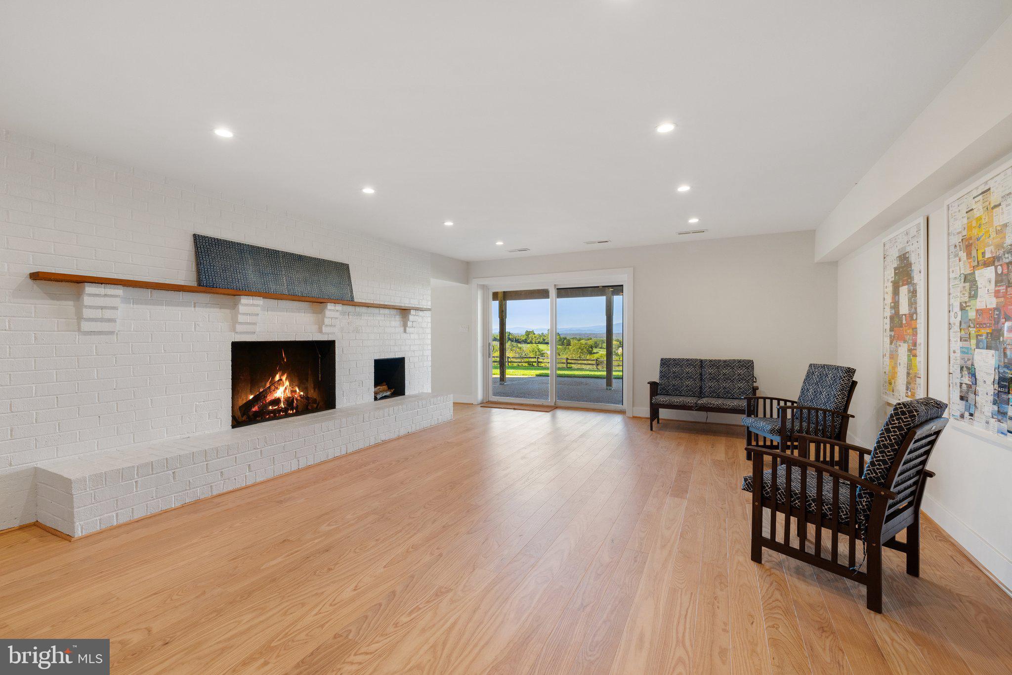 BELLEVUE FARMS - Residential