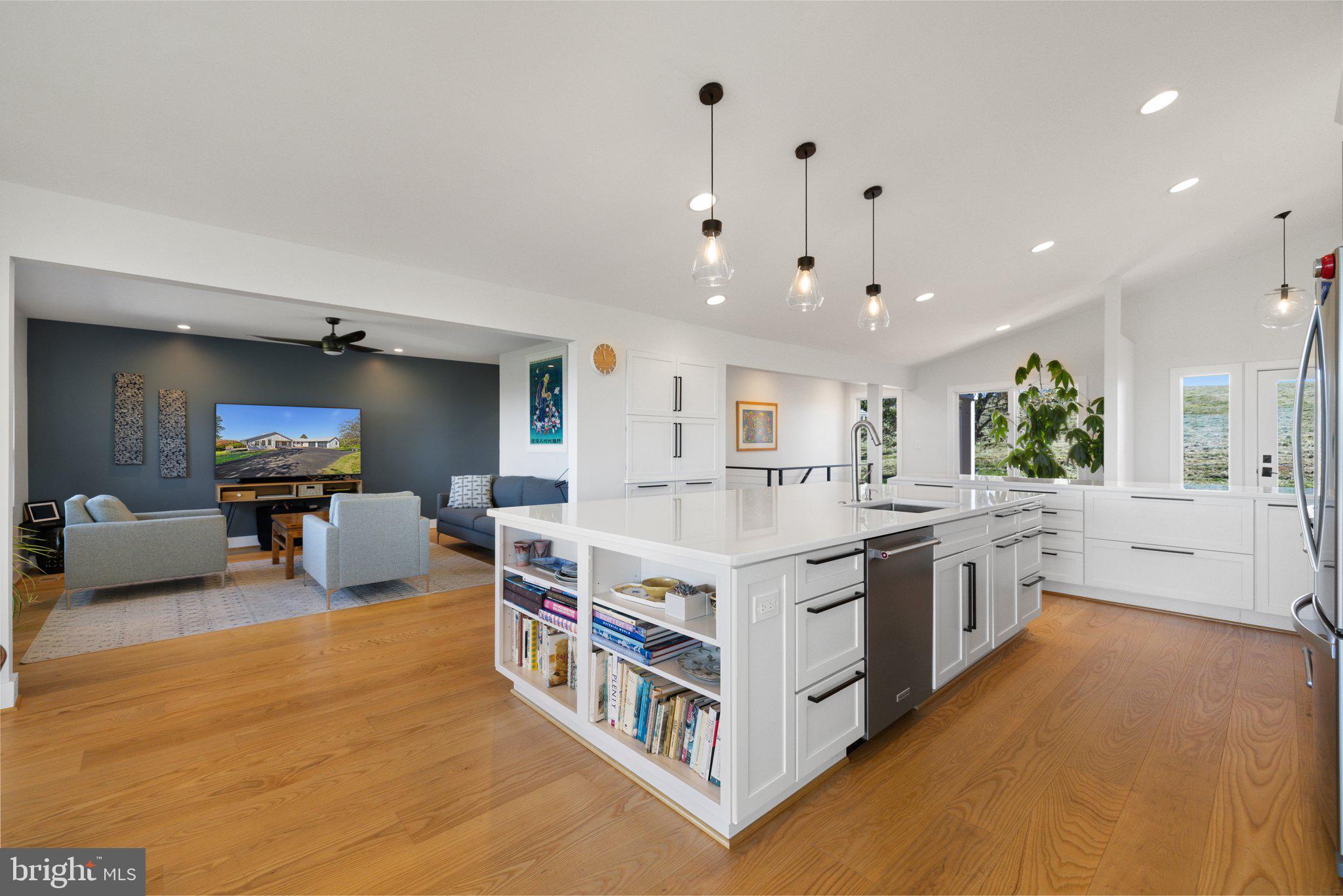 BELLEVUE FARMS - Residential