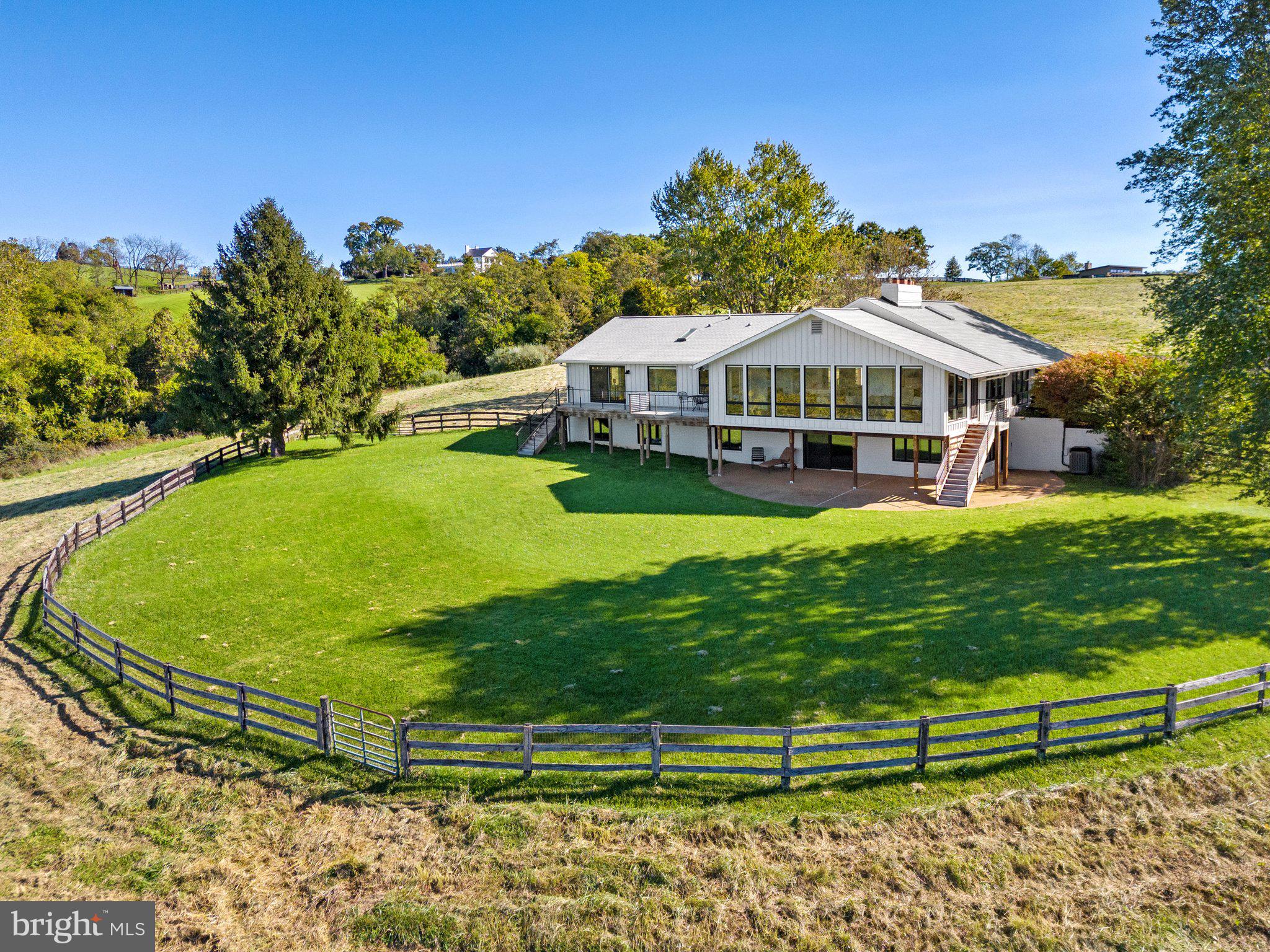 BELLEVUE FARMS - Residential