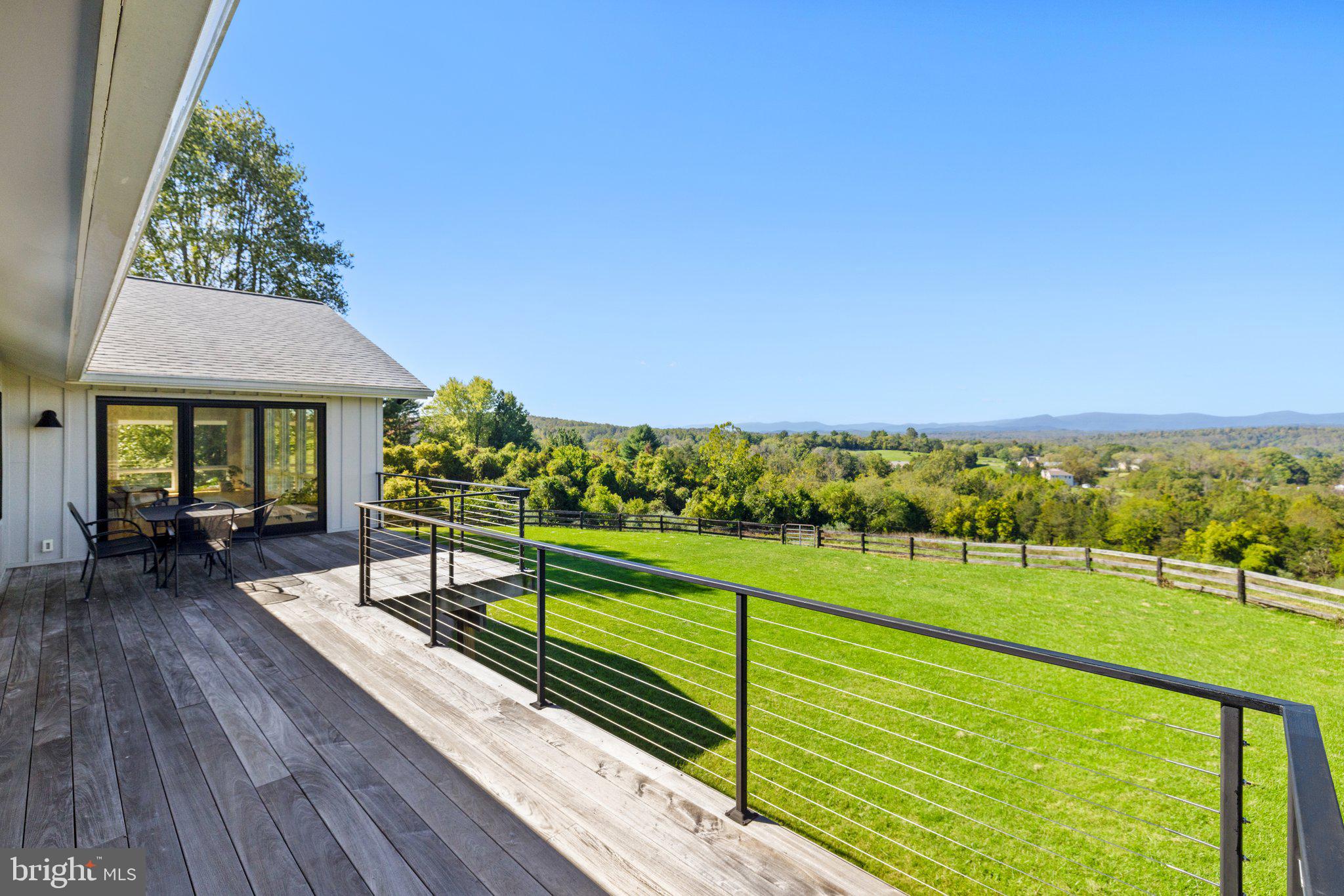 BELLEVUE FARMS - Residential