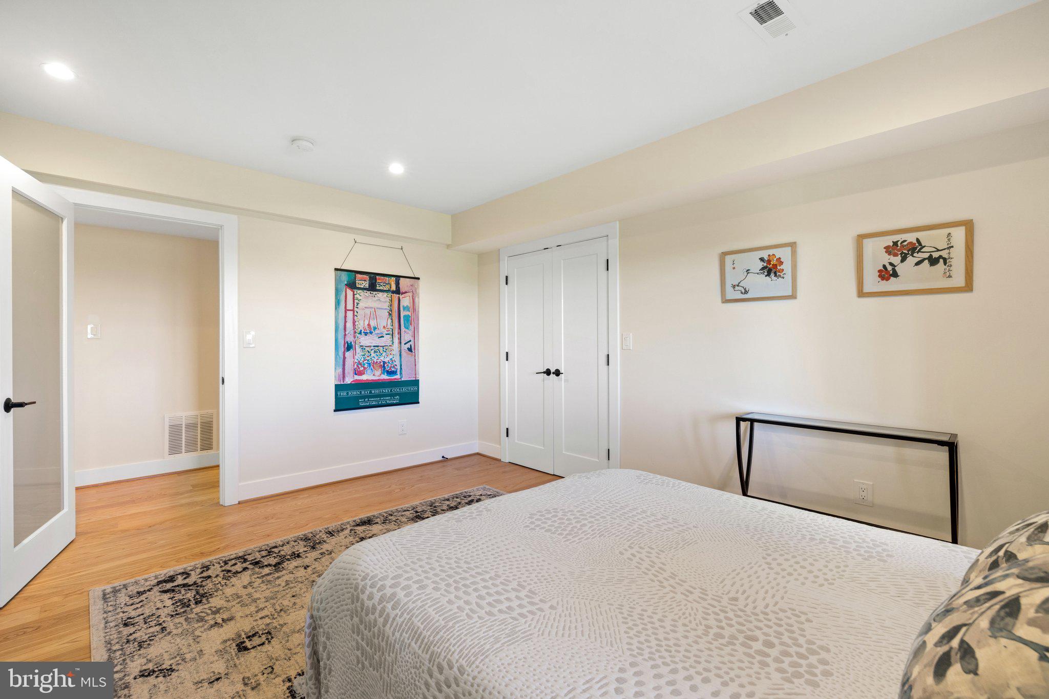 BELLEVUE FARMS - Residential