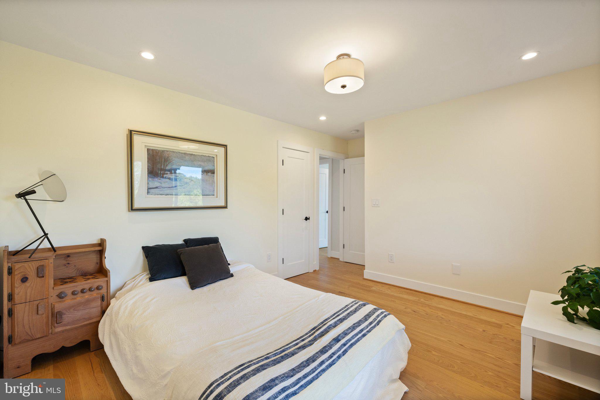 BELLEVUE FARMS - Residential