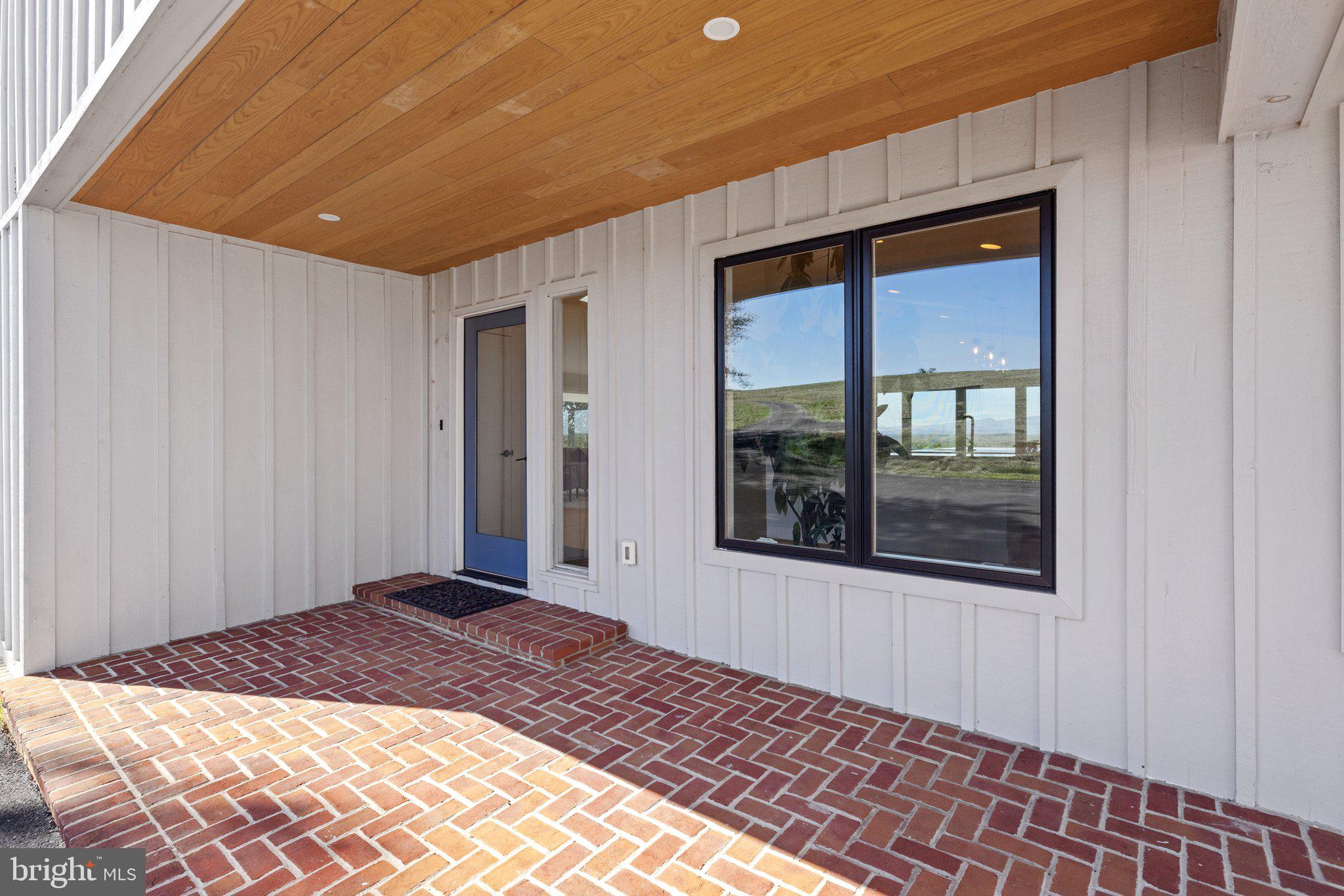 BELLEVUE FARMS - Residential