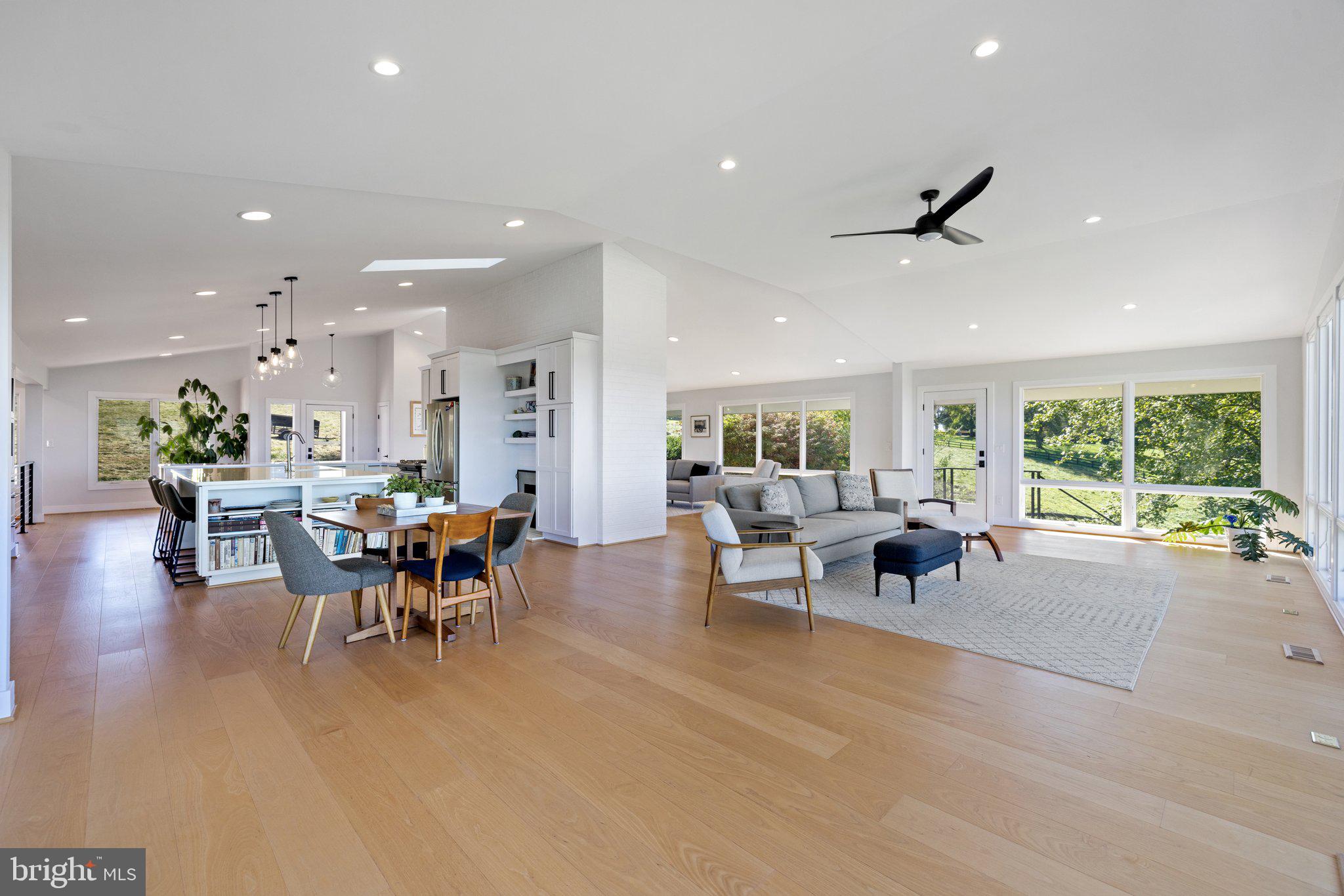 BELLEVUE FARMS - Residential