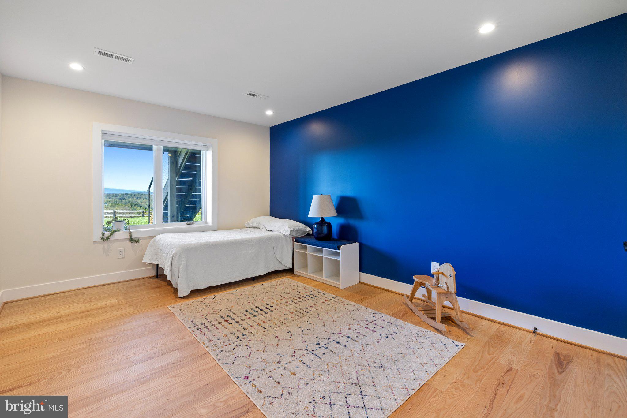 BELLEVUE FARMS - Residential