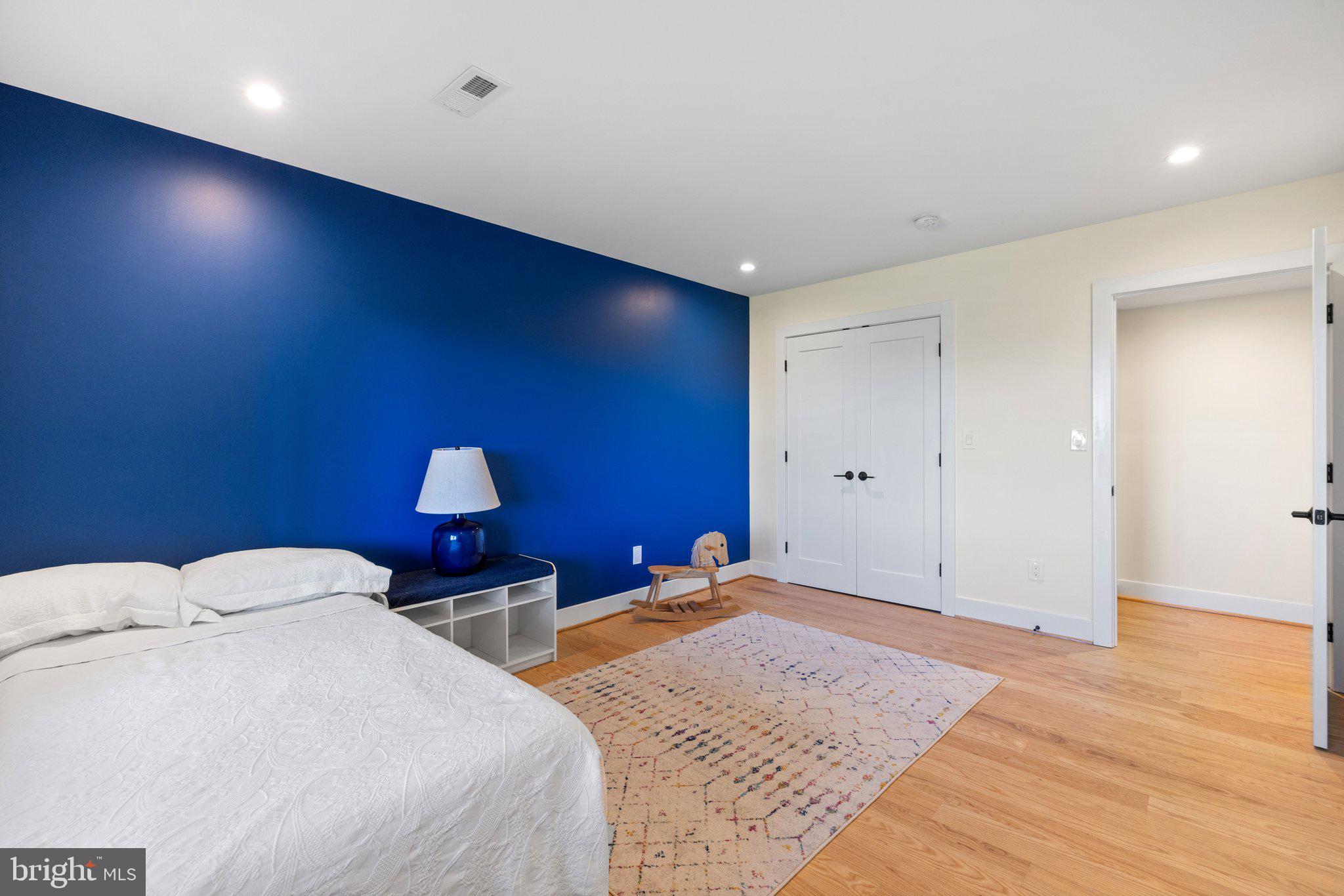 BELLEVUE FARMS - Residential