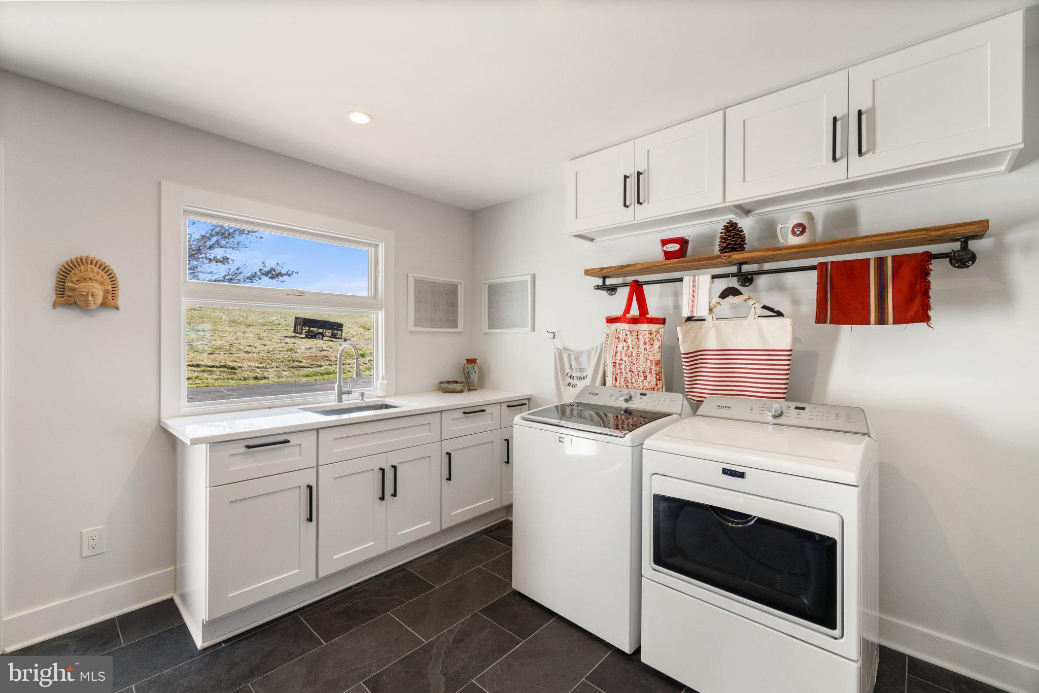 BELLEVUE FARMS - Residential