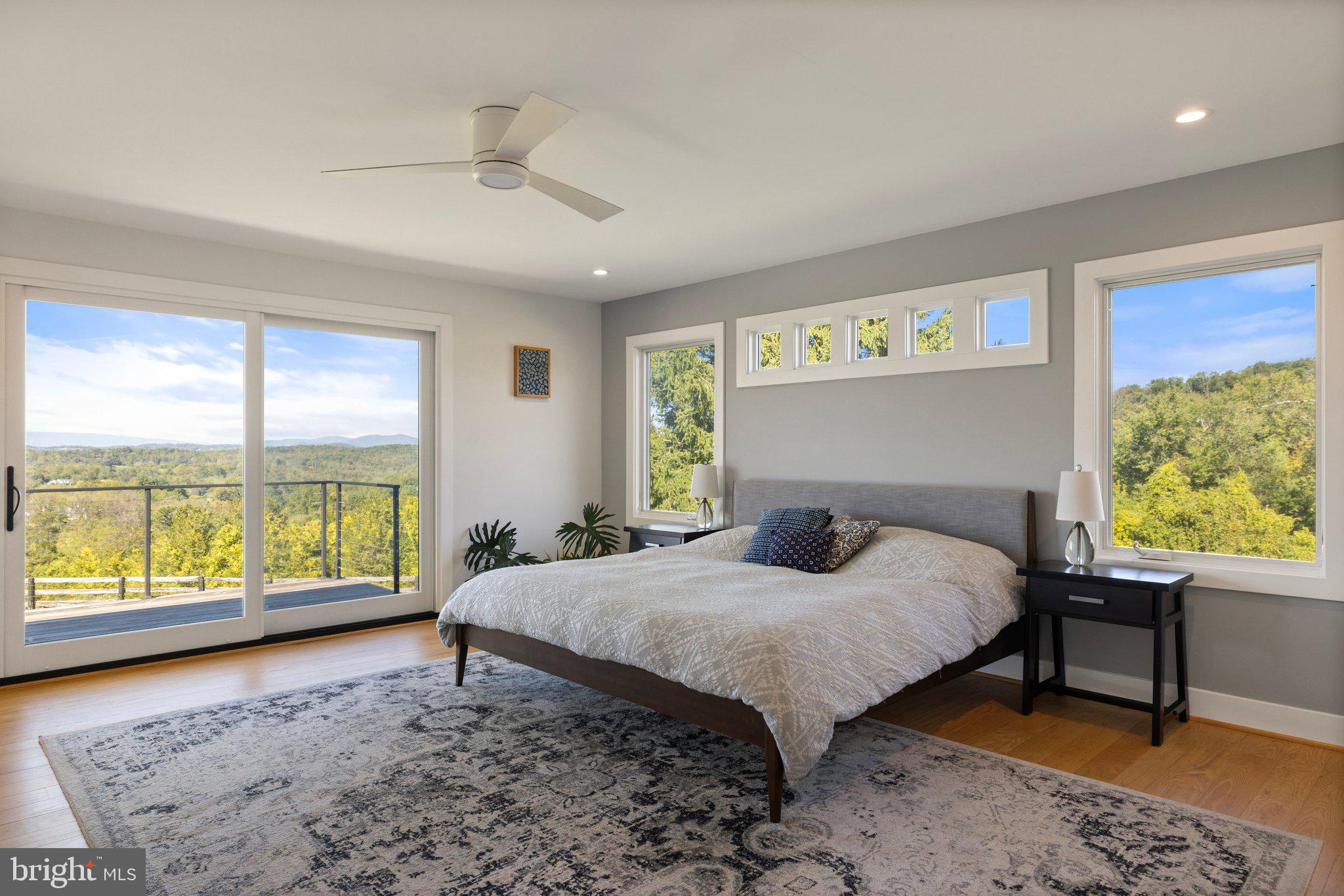 BELLEVUE FARMS - Residential
