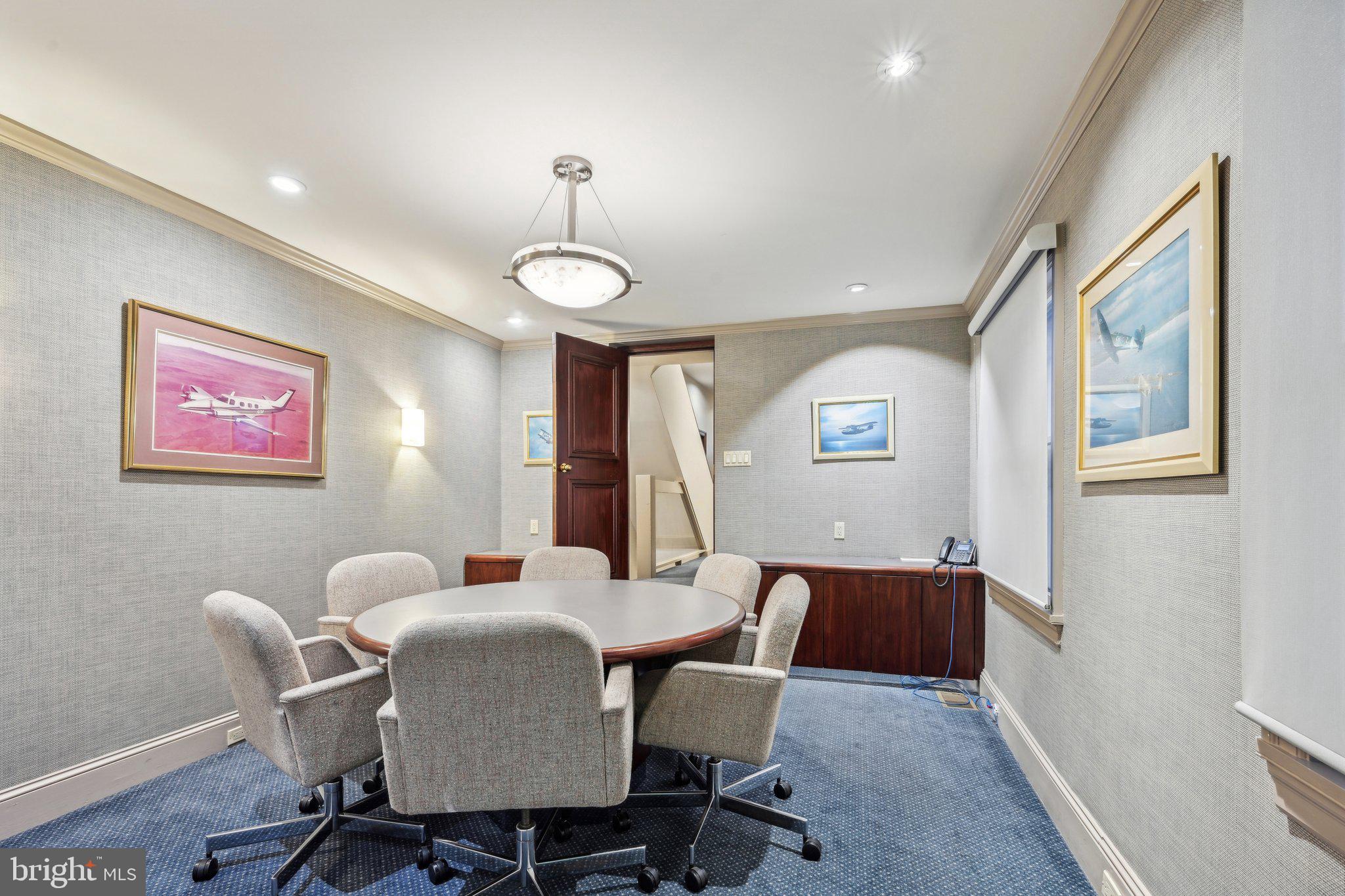 RITTENHOUSE SQUARE - Commercial Sale