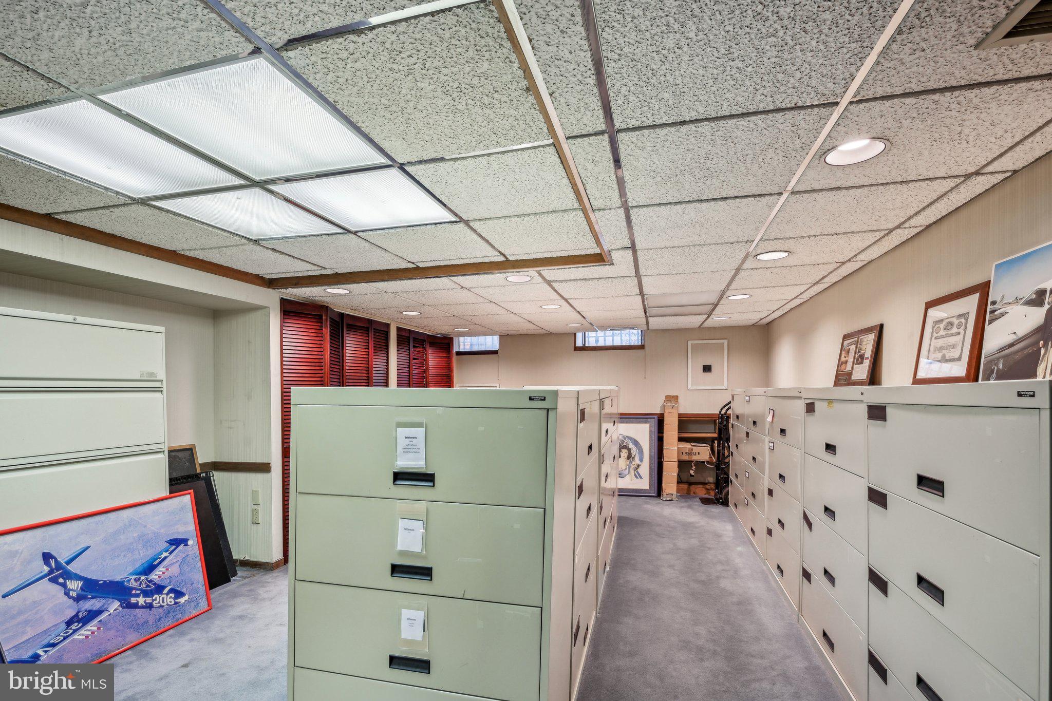 RITTENHOUSE SQUARE - Commercial Sale