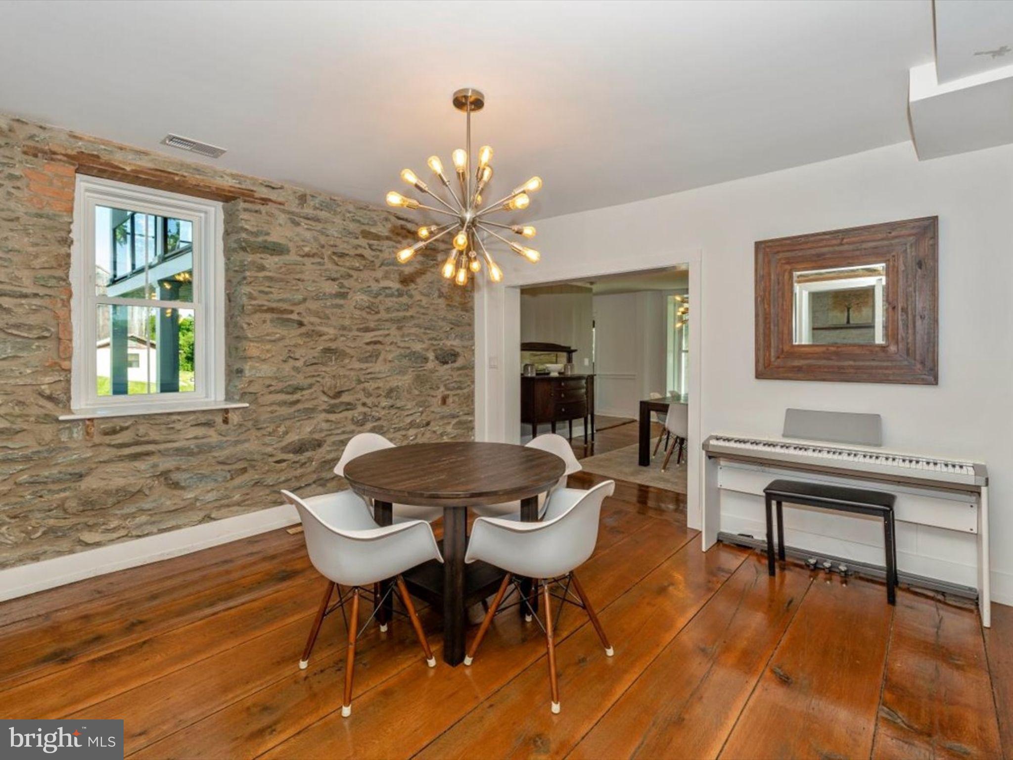NEW WINDSOR - Residential