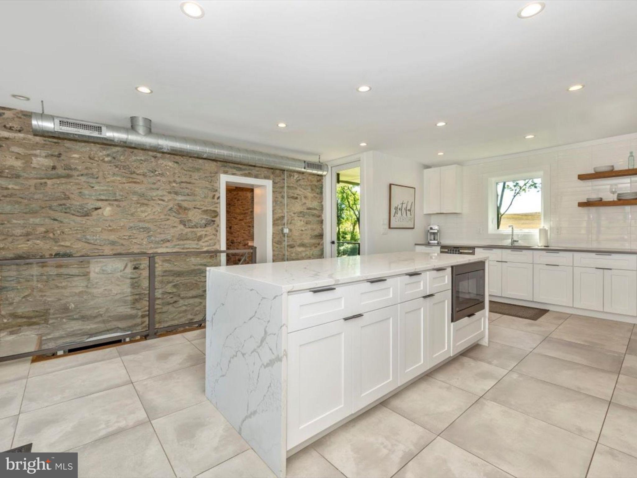 NEW WINDSOR - Residential