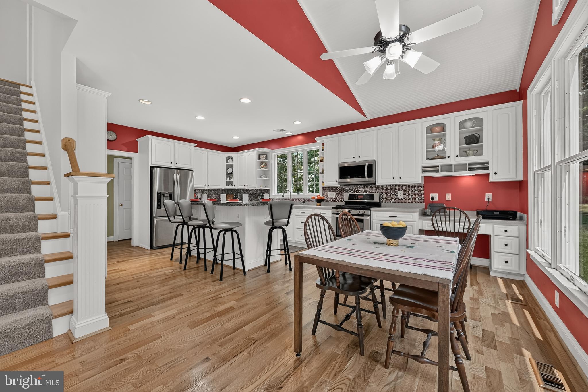 RIDGE VIEW HUNT - Residential