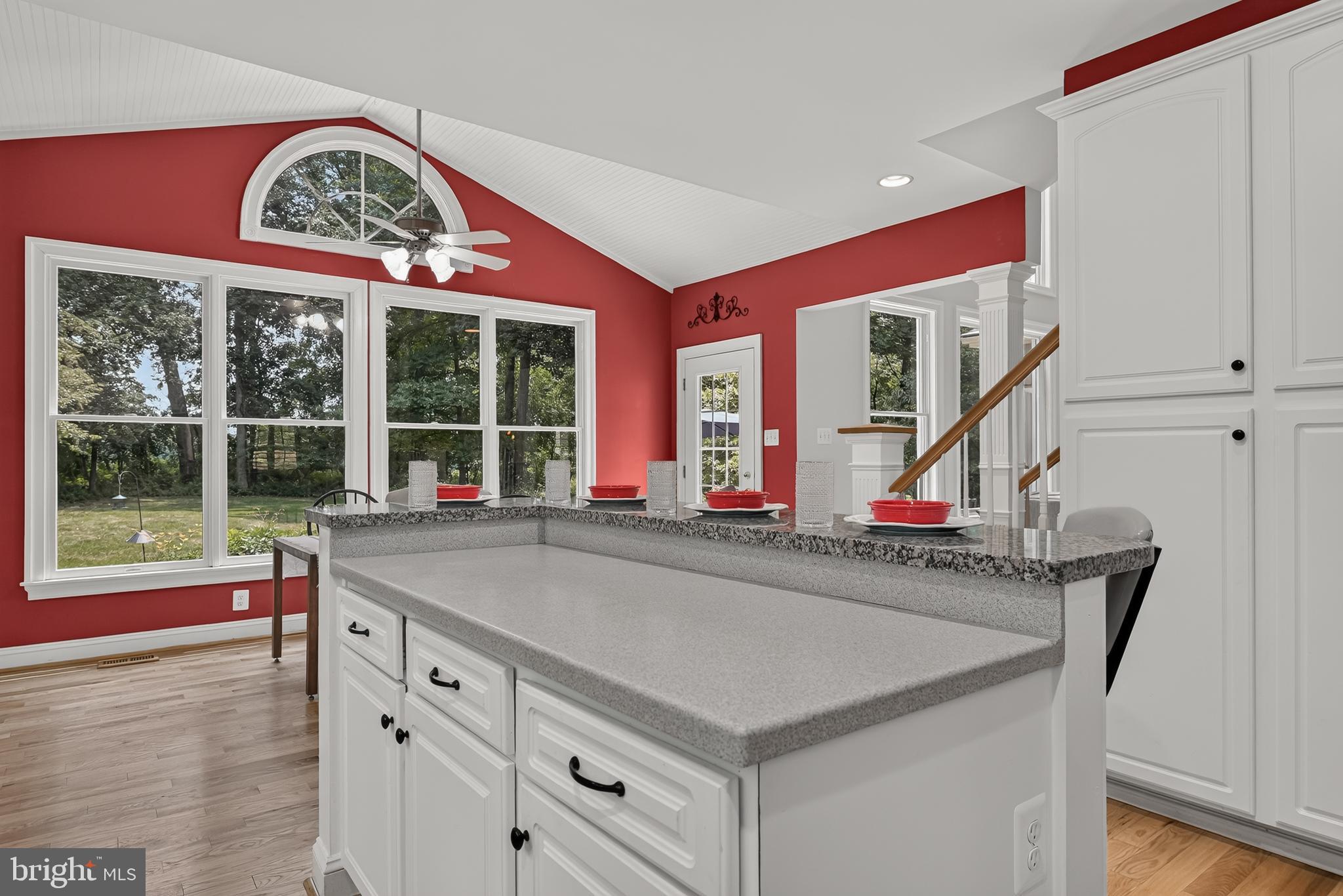 RIDGE VIEW HUNT - Residential