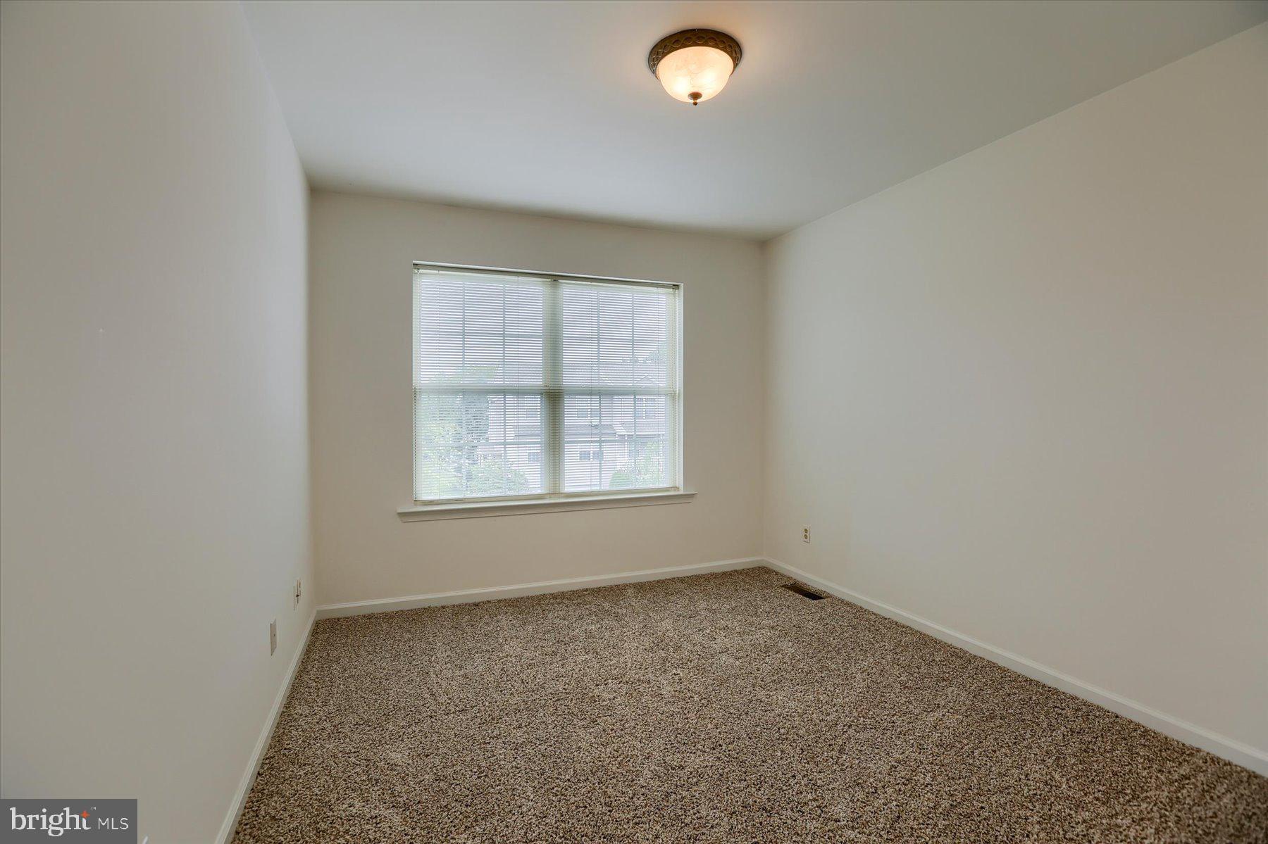 WOODSIDE COURT - Residential