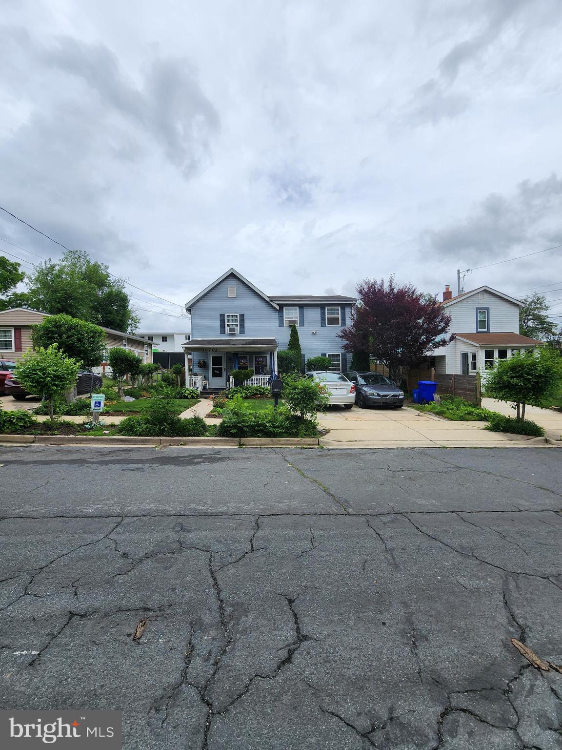 KEN GAR - Residential