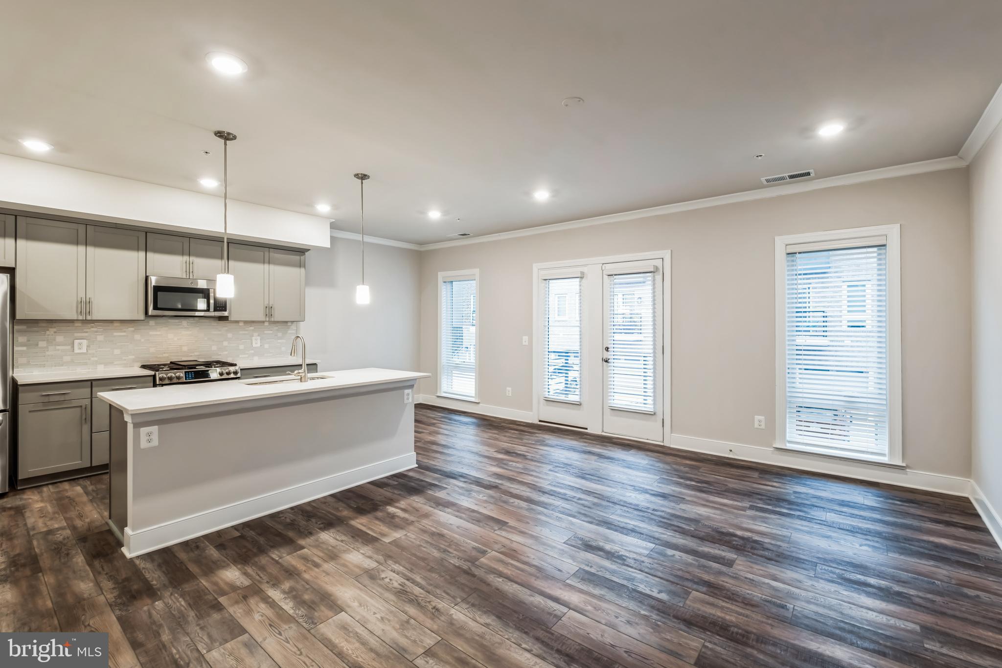 RIPPON LANDING - Residential